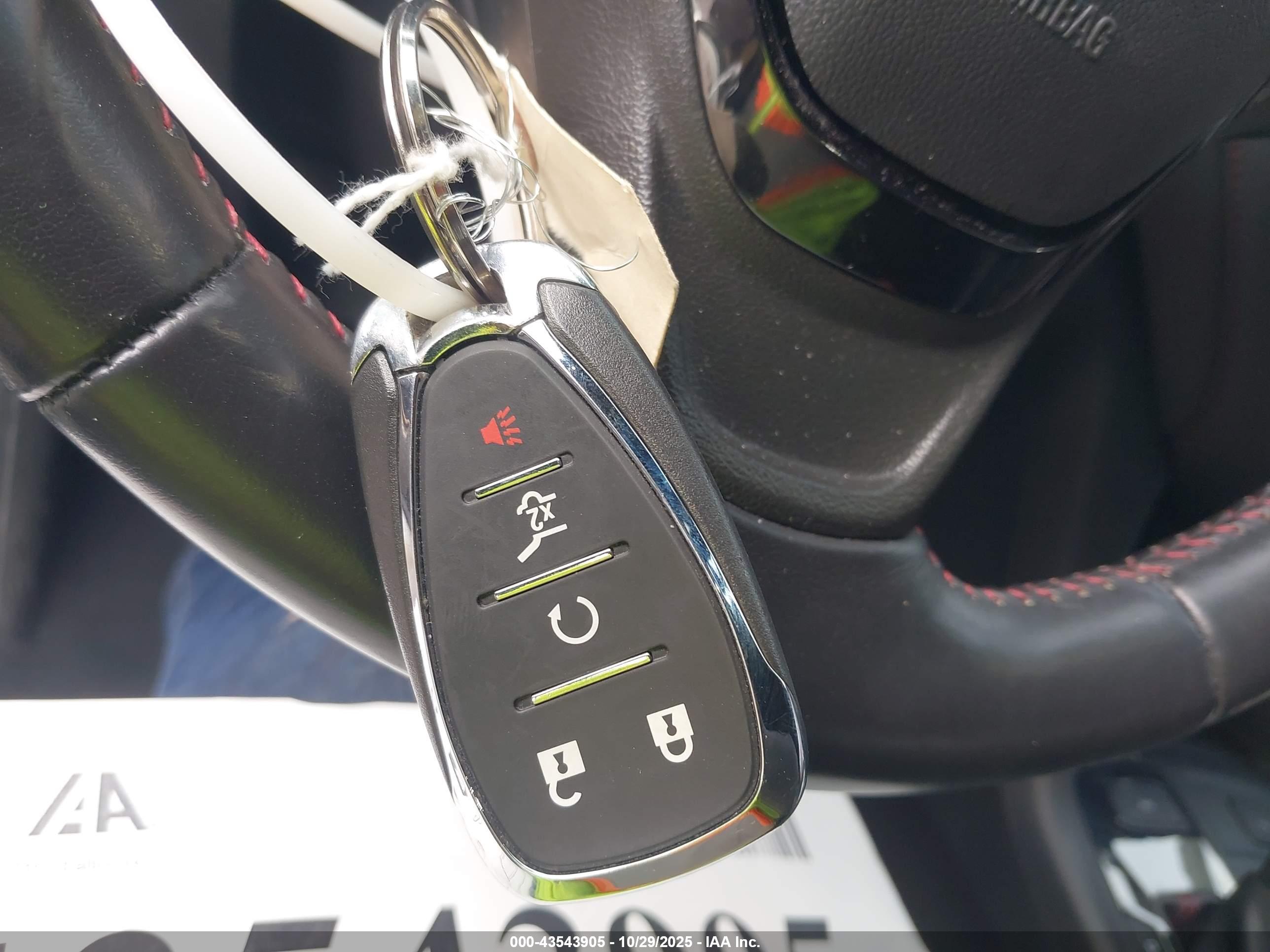 CHEVROLET EQUINOX image 11