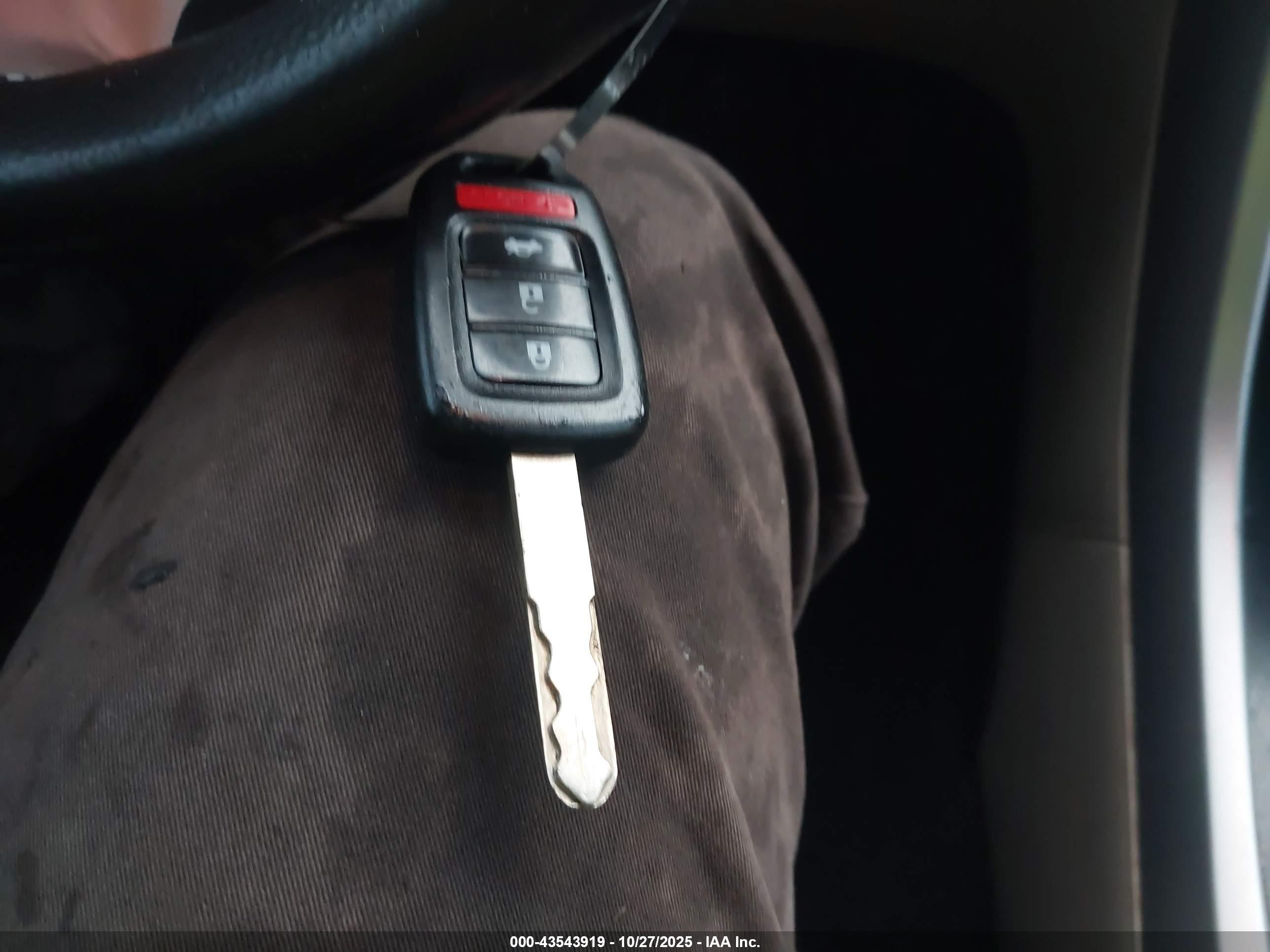 HONDA ACCORD image 11
