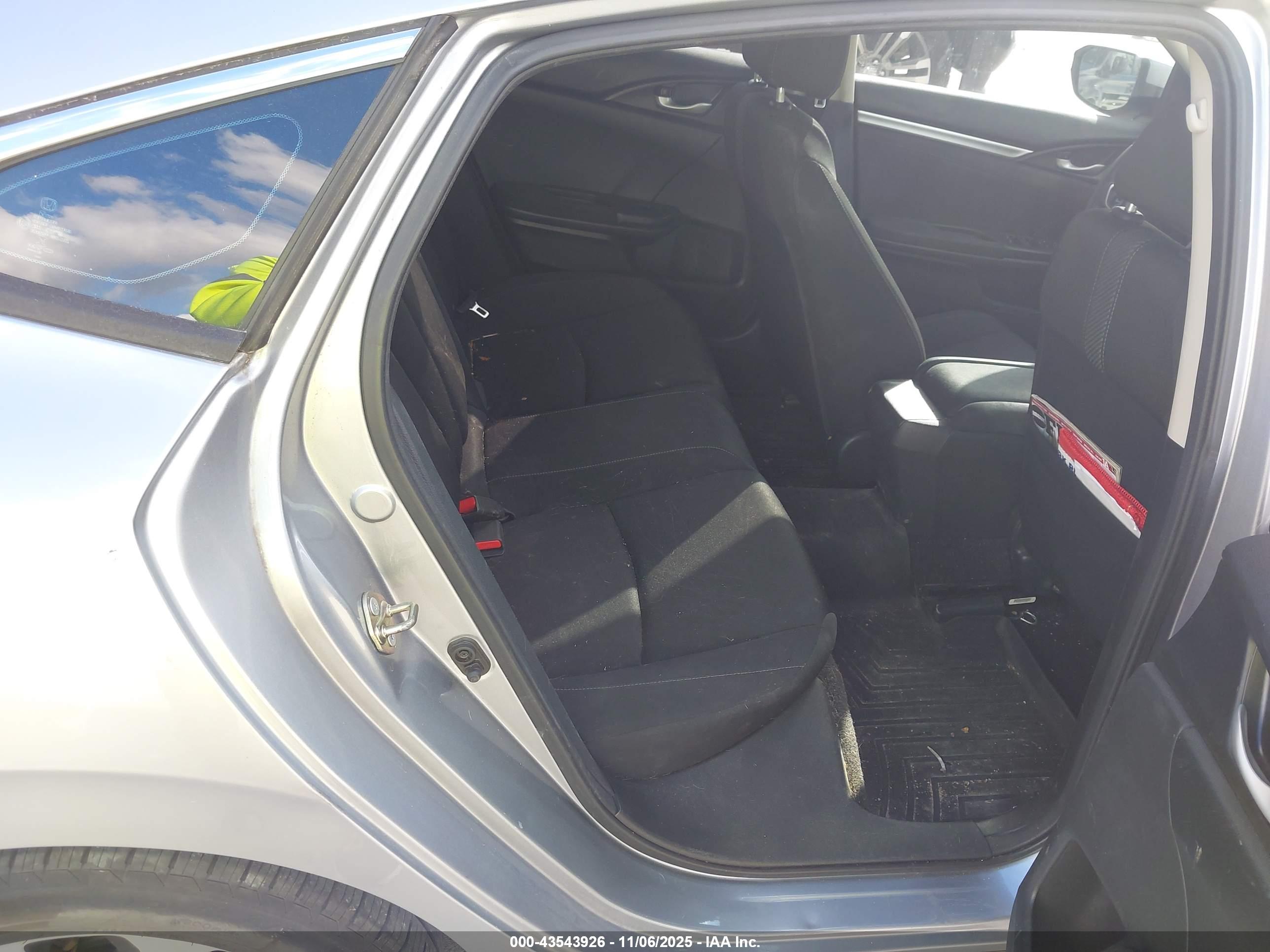 HONDA CIVIC image 8