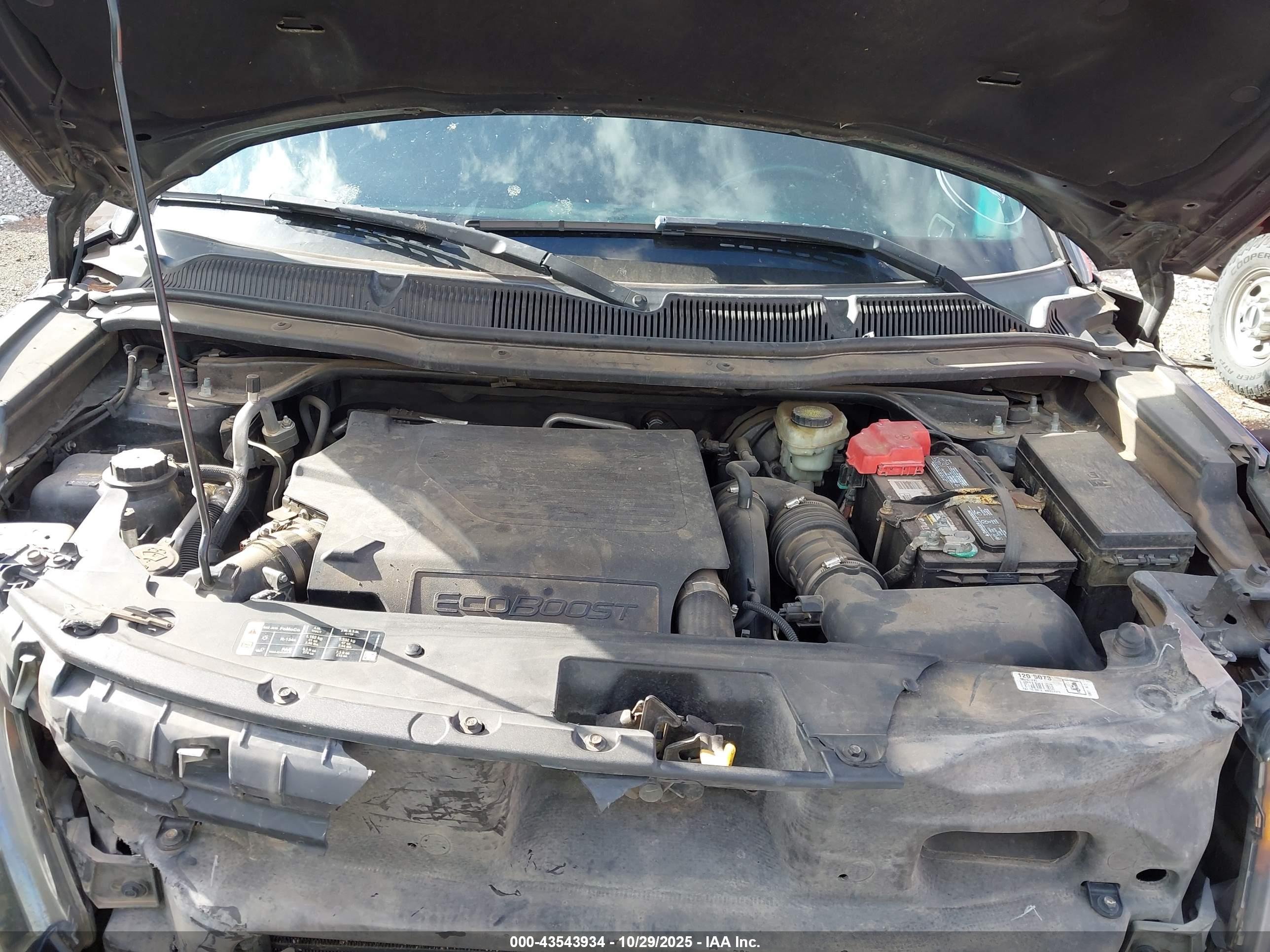 FORD EXPLORER image 10