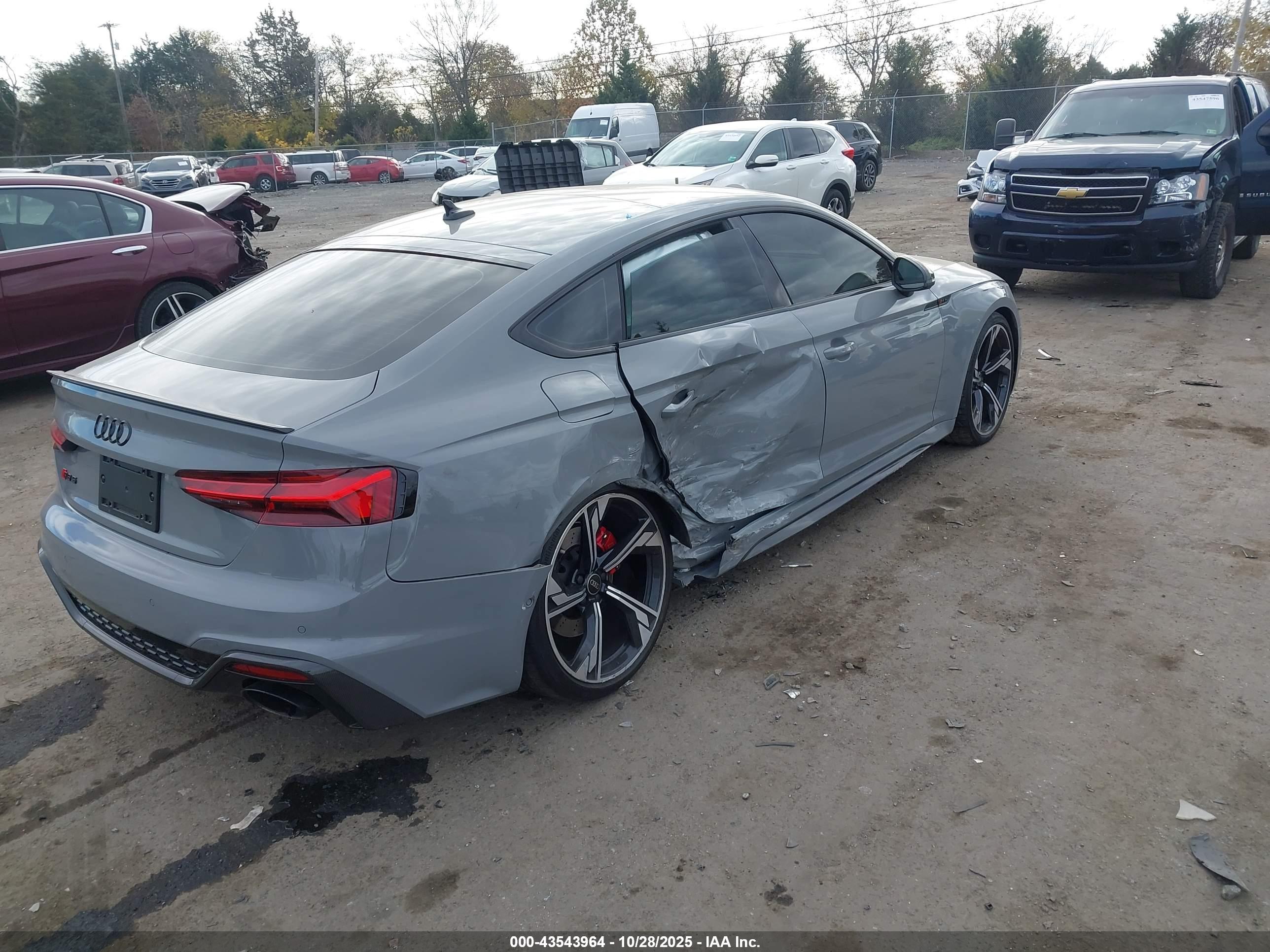 AUDI RS image 4
