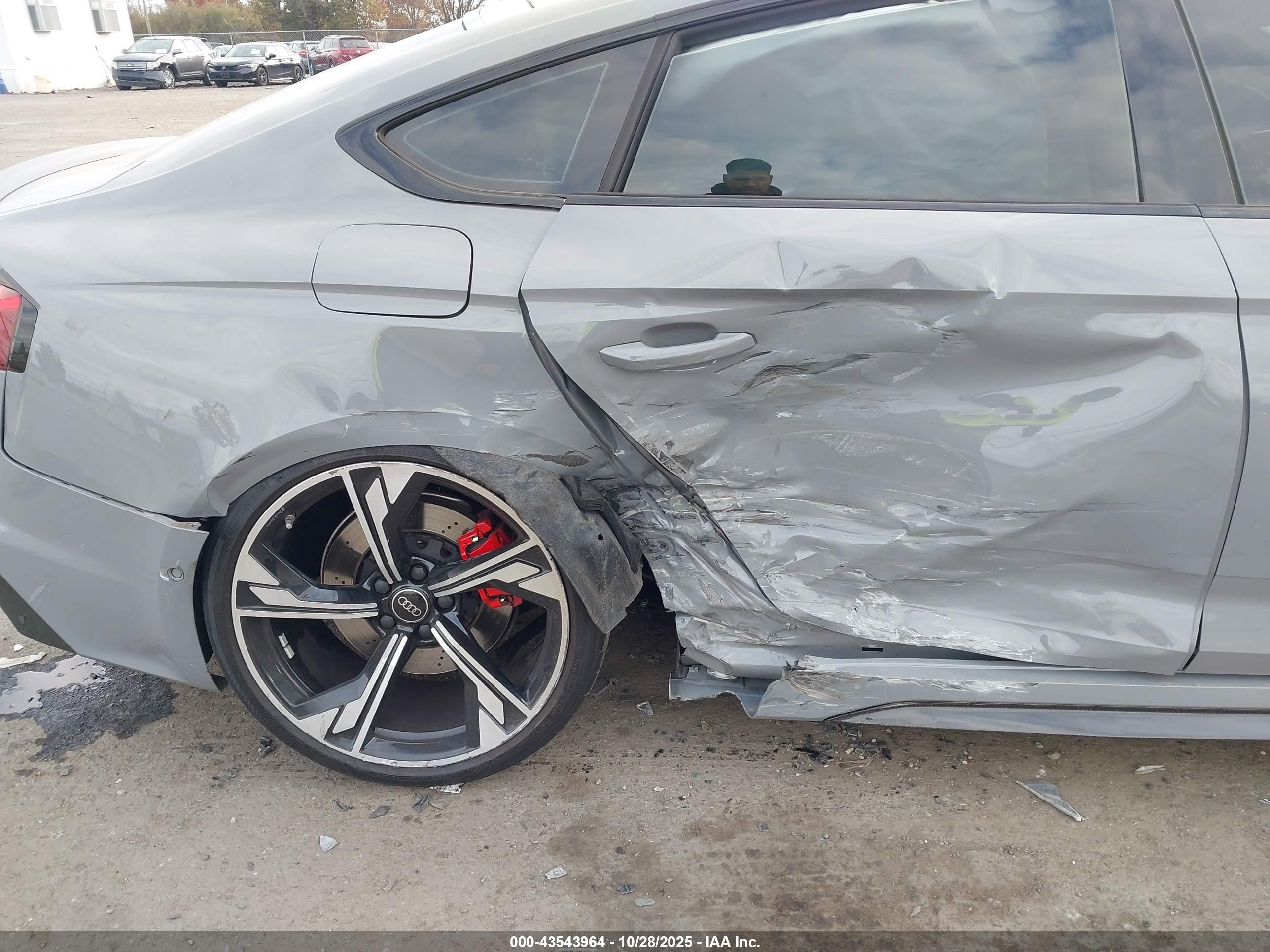 AUDI RS image 6