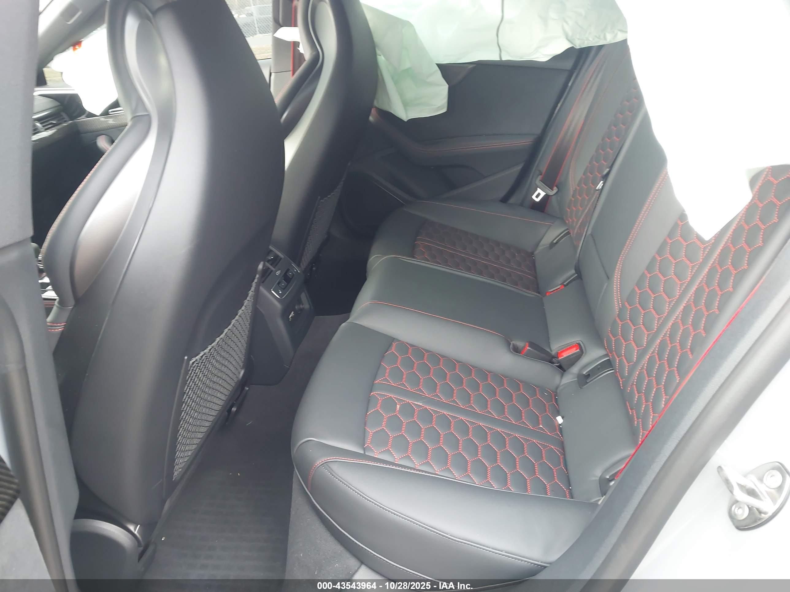 AUDI RS image 8