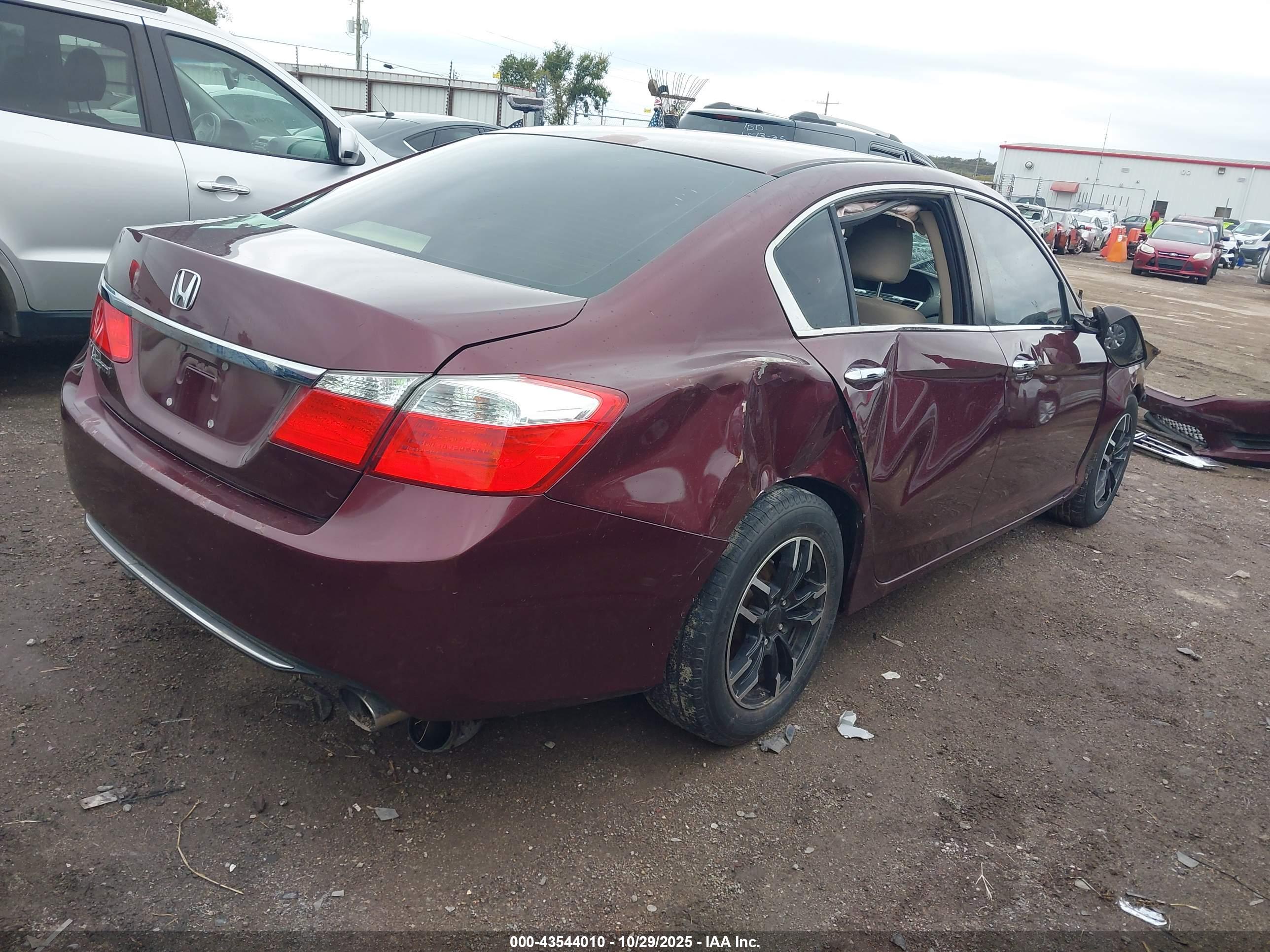HONDA ACCORD image 4