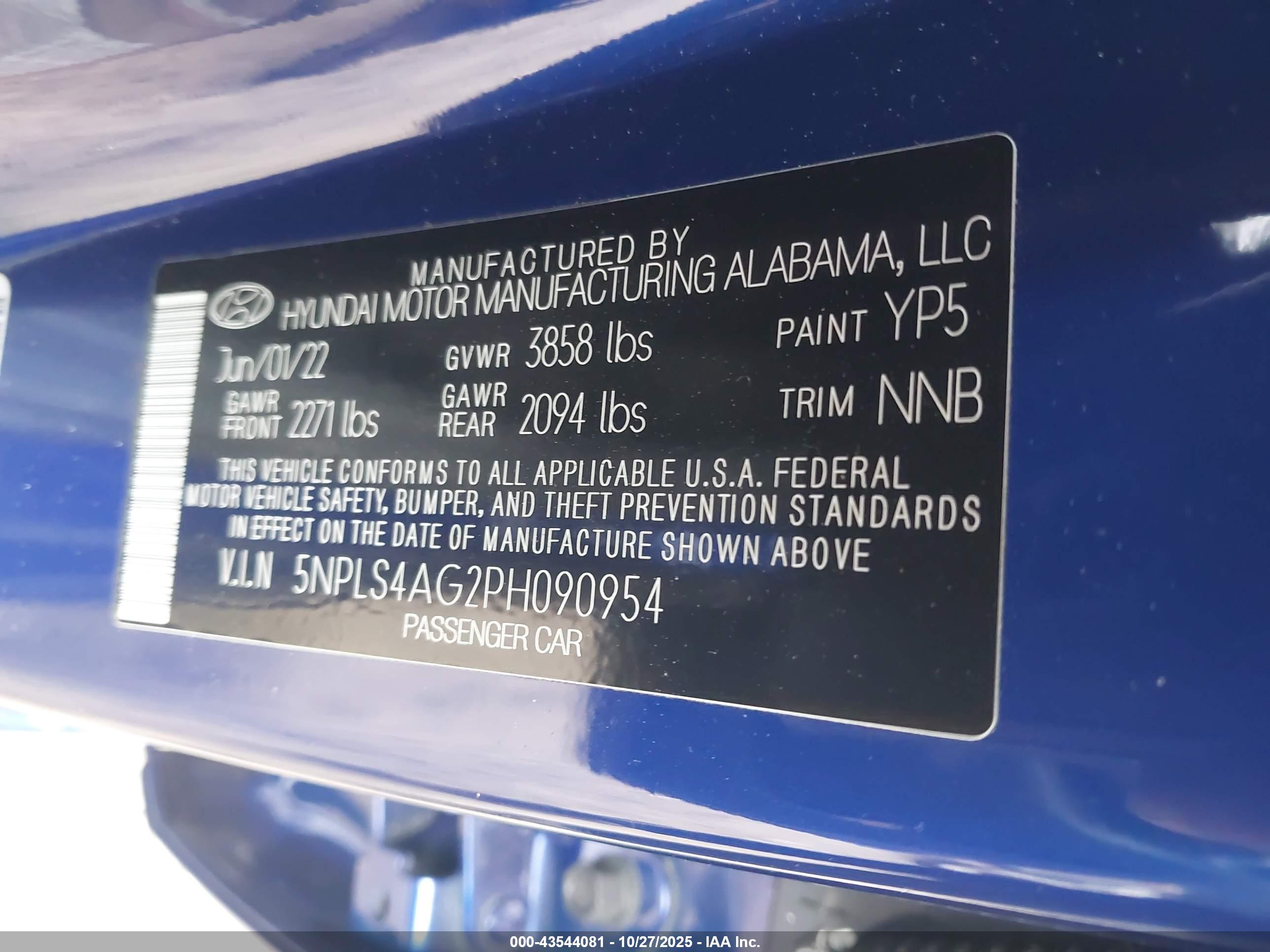 HYUNDAI ELANTRA image 9