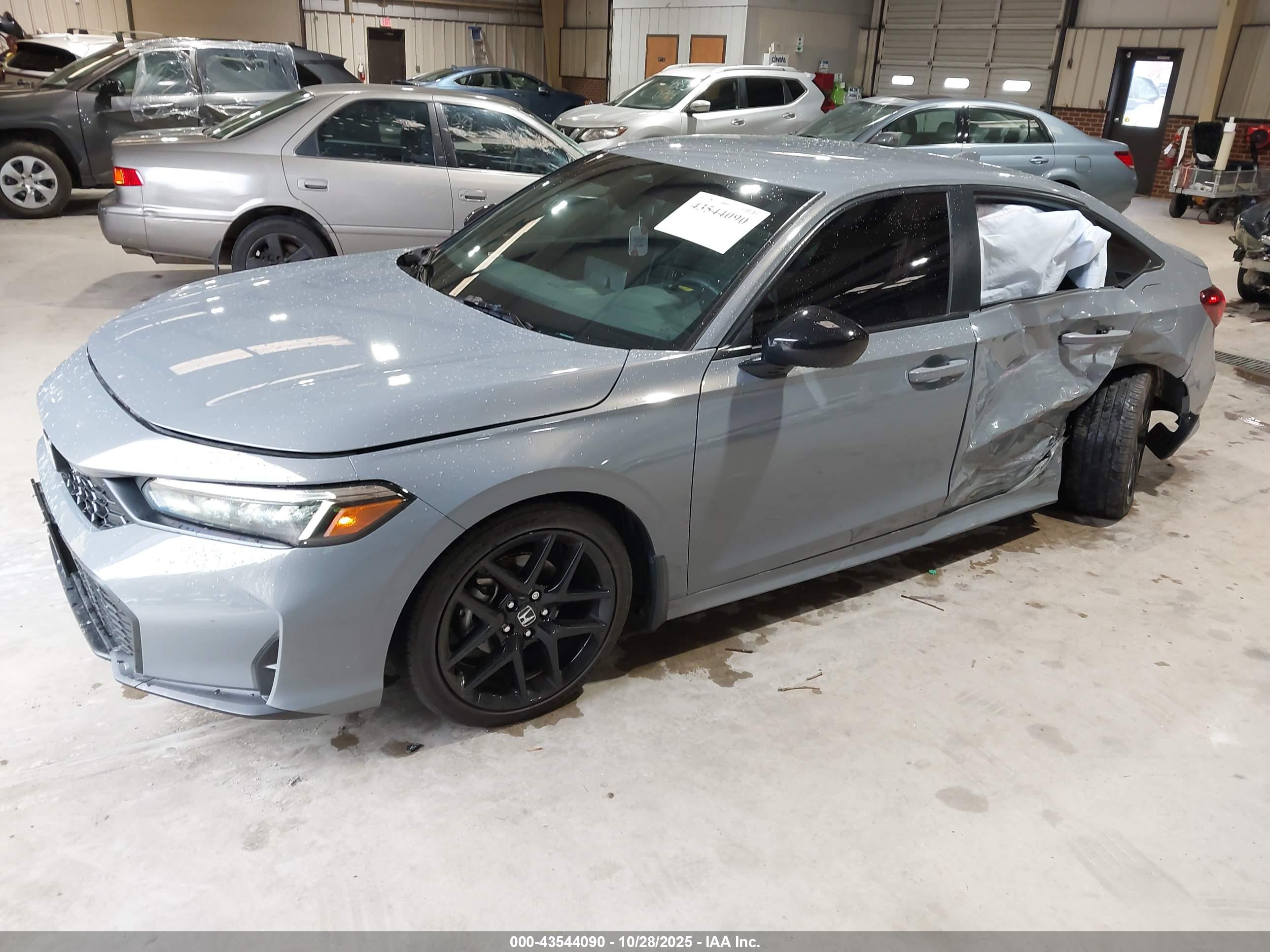 HONDA CIVIC image 2
