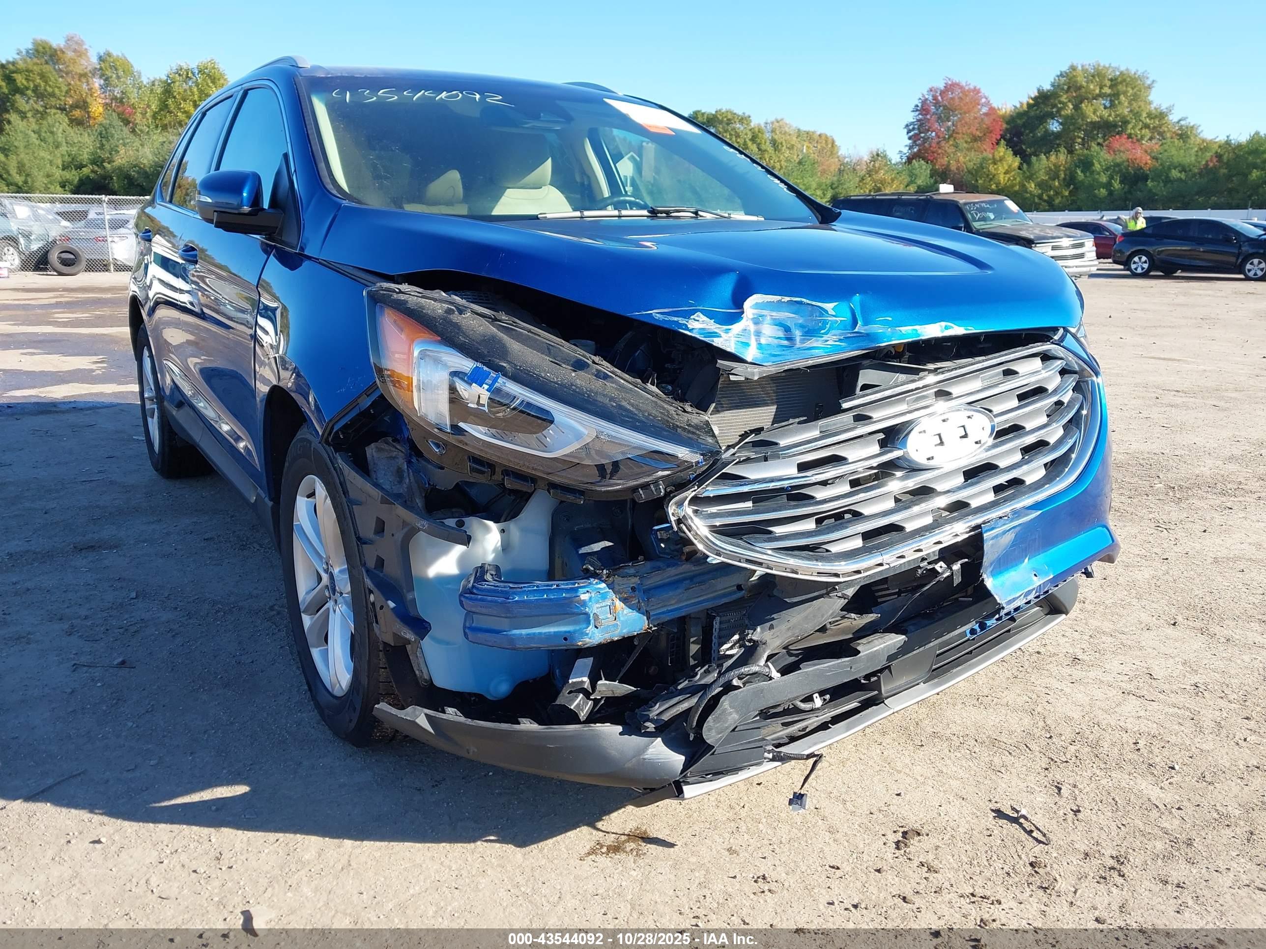FORD EDGE image 6