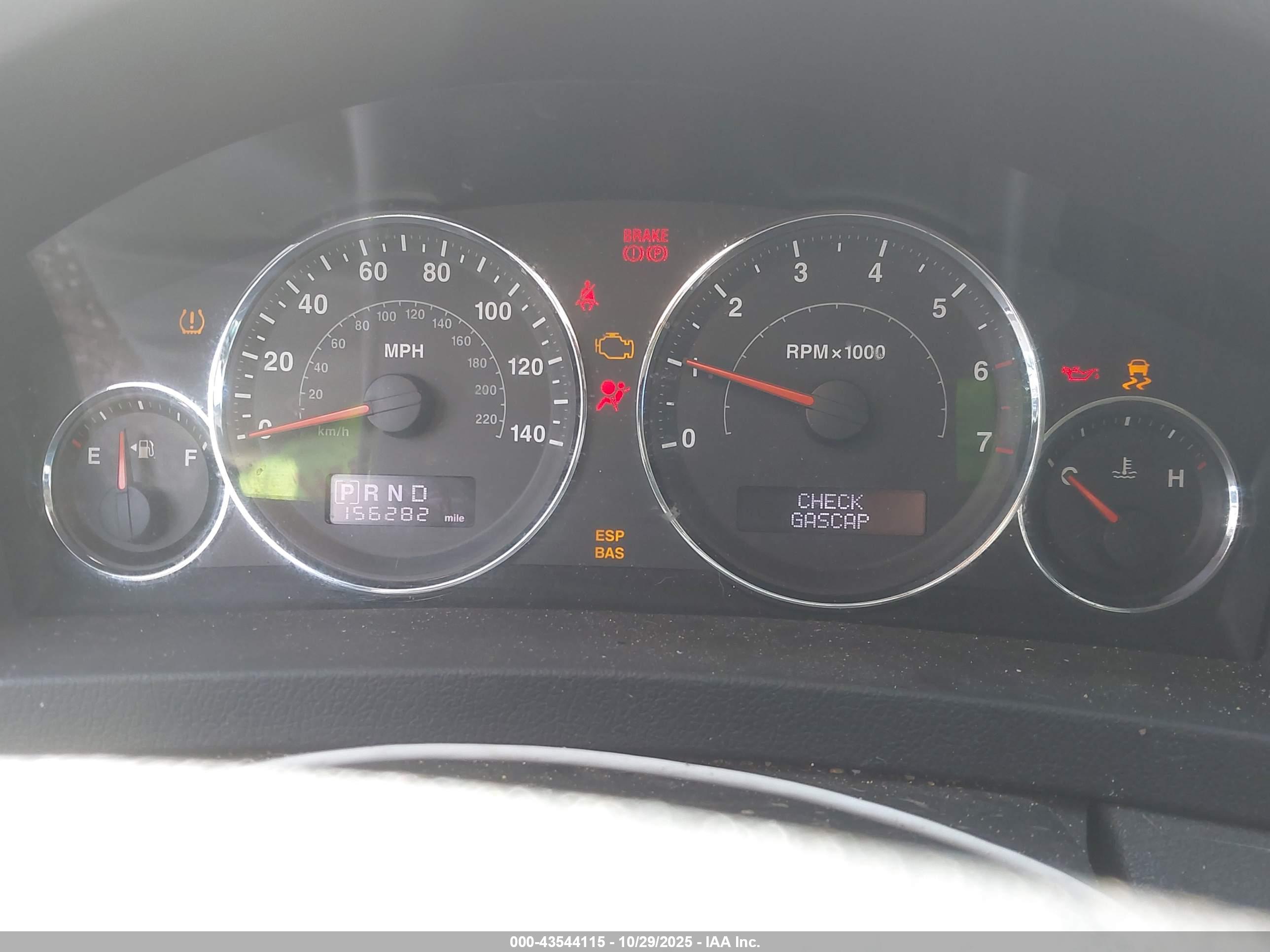 JEEP GRAND image 7