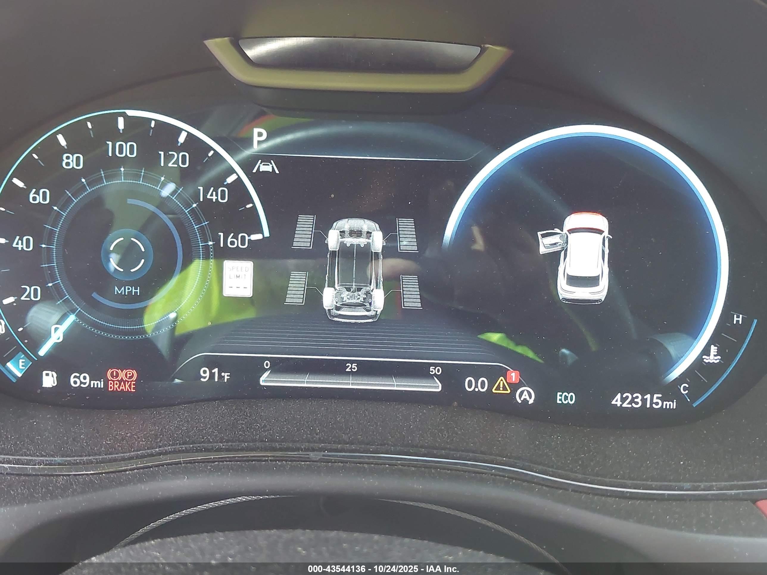 GENESIS GV70 image 7