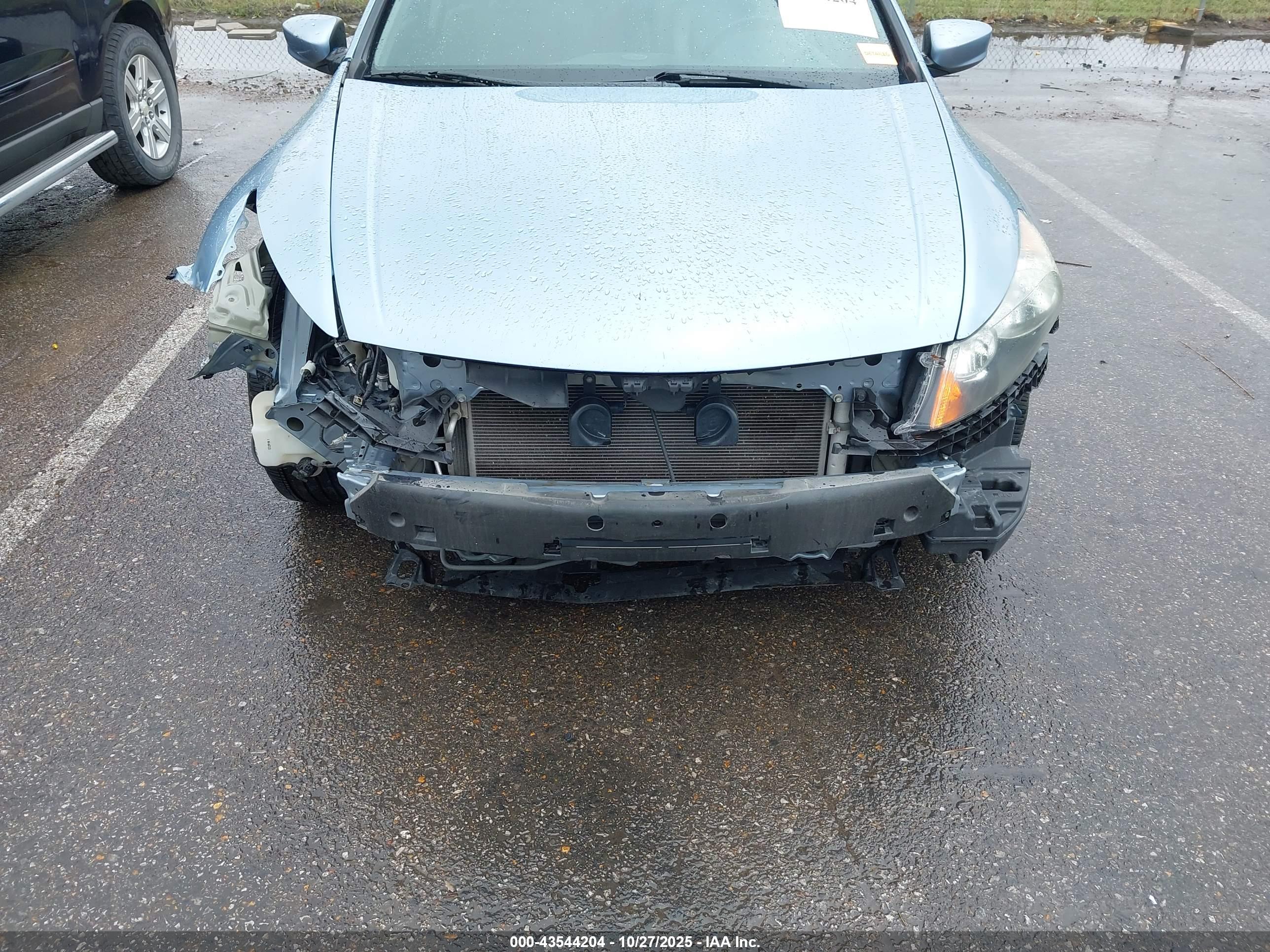 HONDA ACCORD image 6