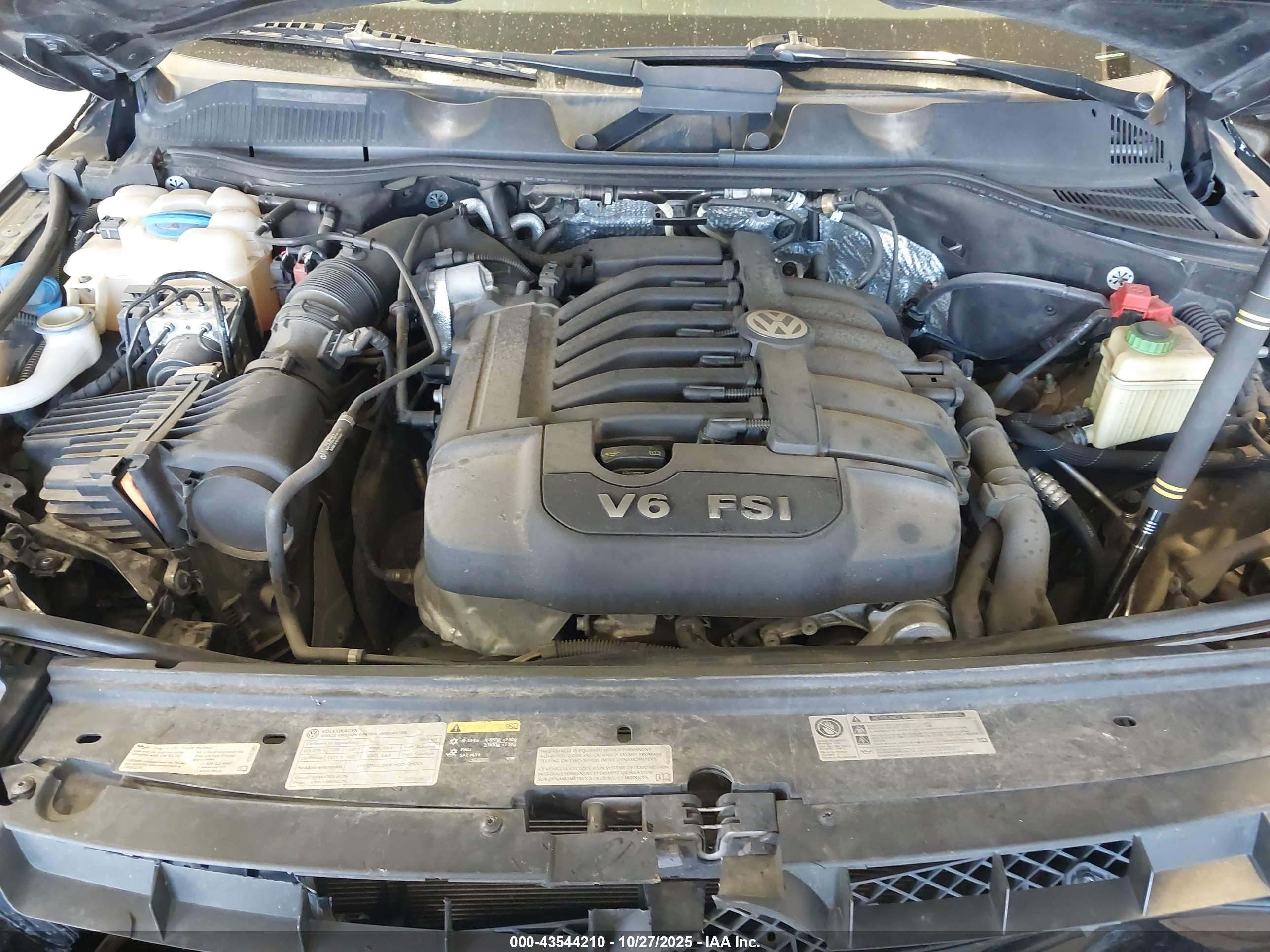 VOLKSWAGEN TOUAREG image 10