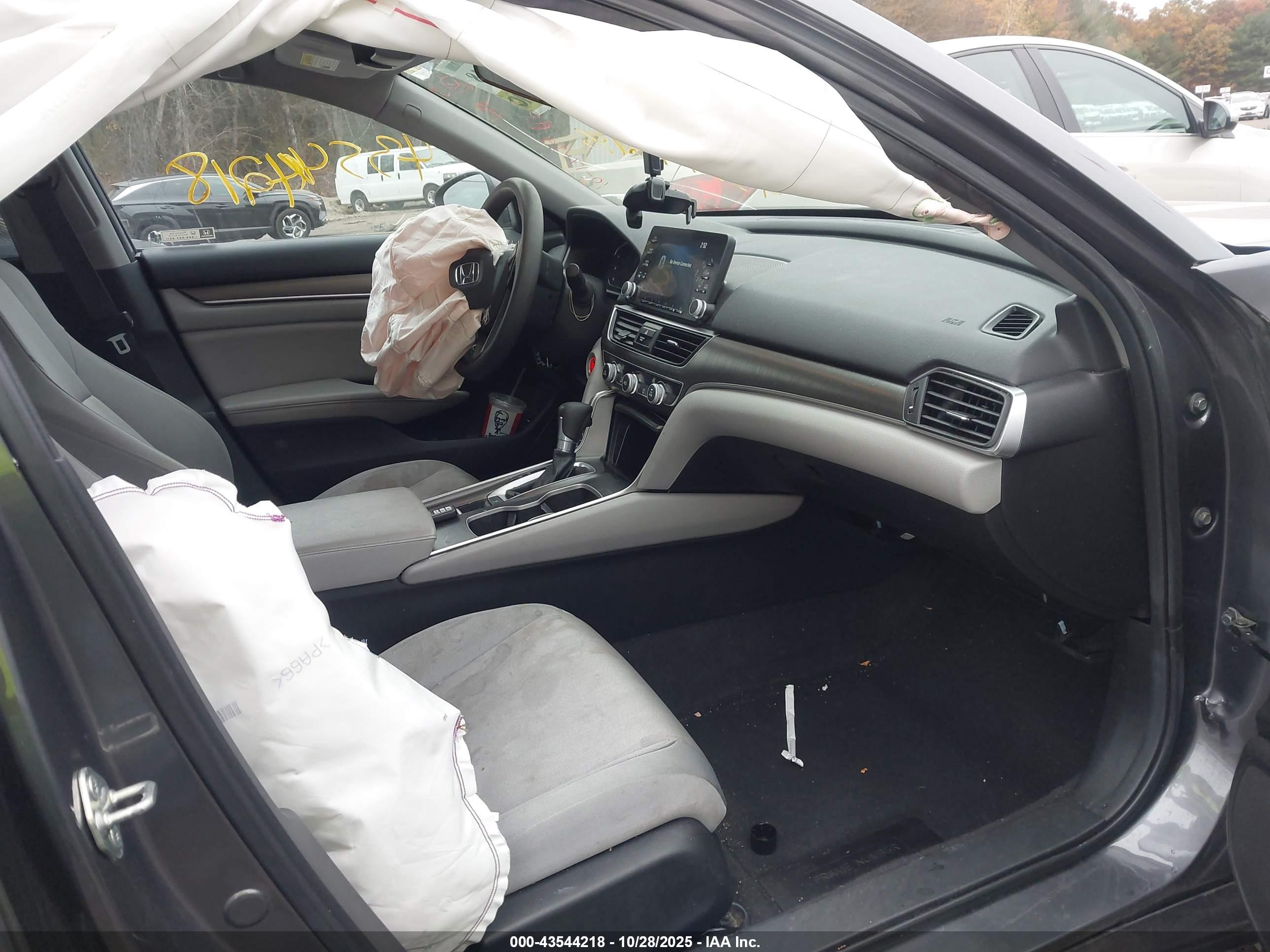 HONDA ACCORD image 5