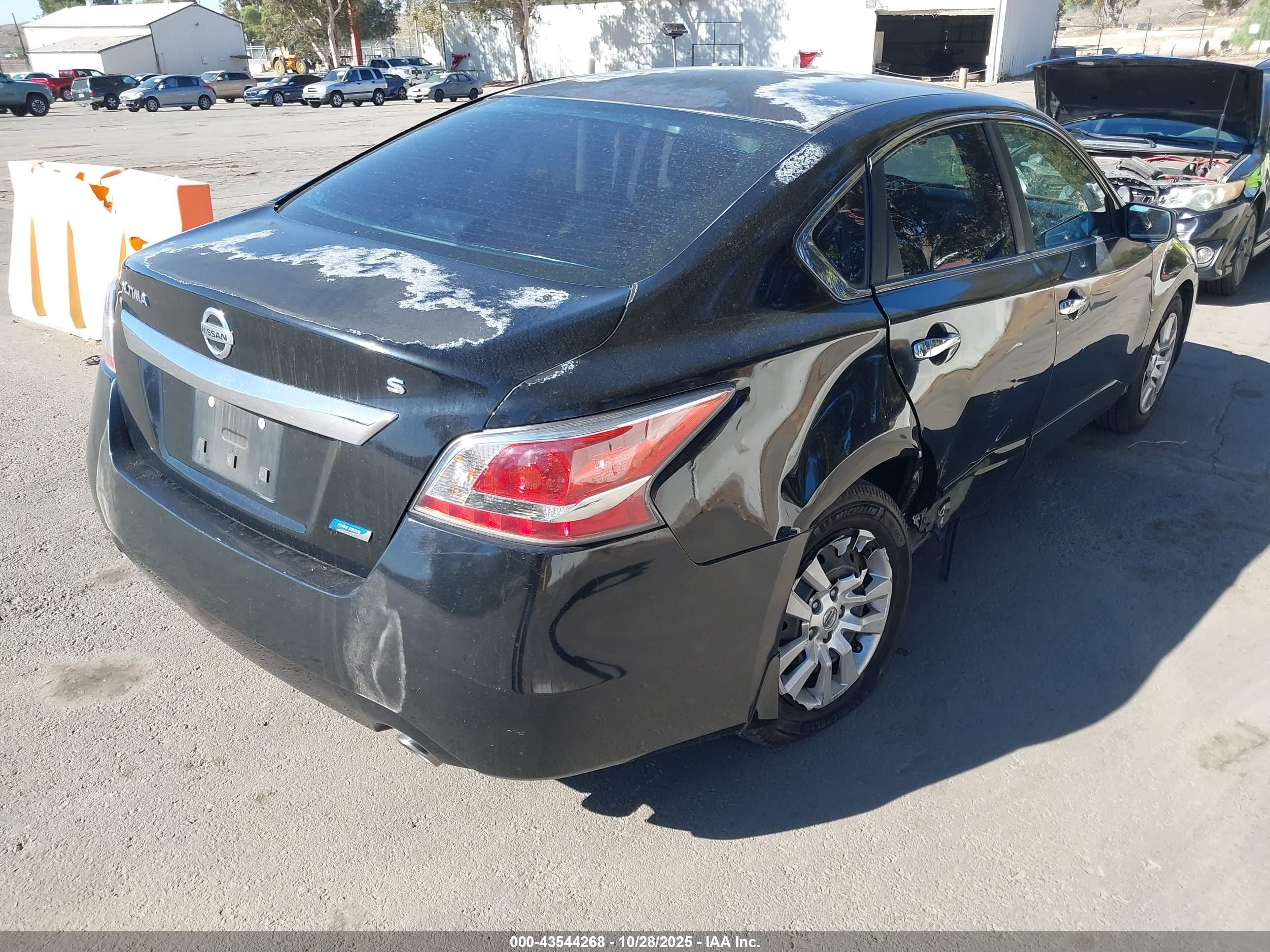 NISSAN ALTIMA image 4