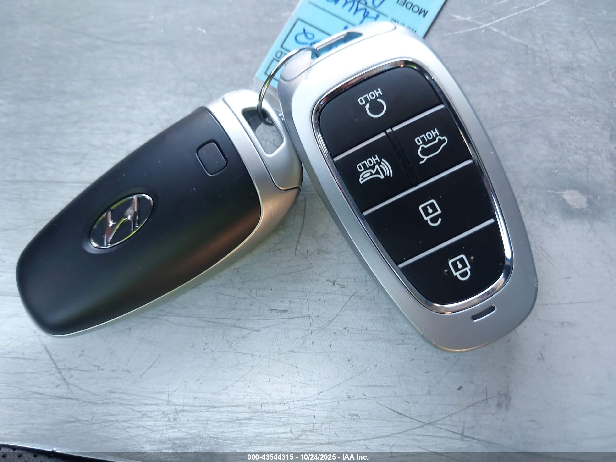 HYUNDAI PALISADE image 11