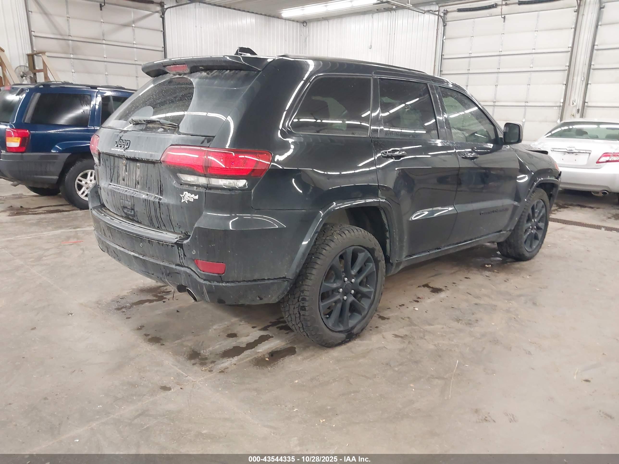 JEEP GRAND image 4