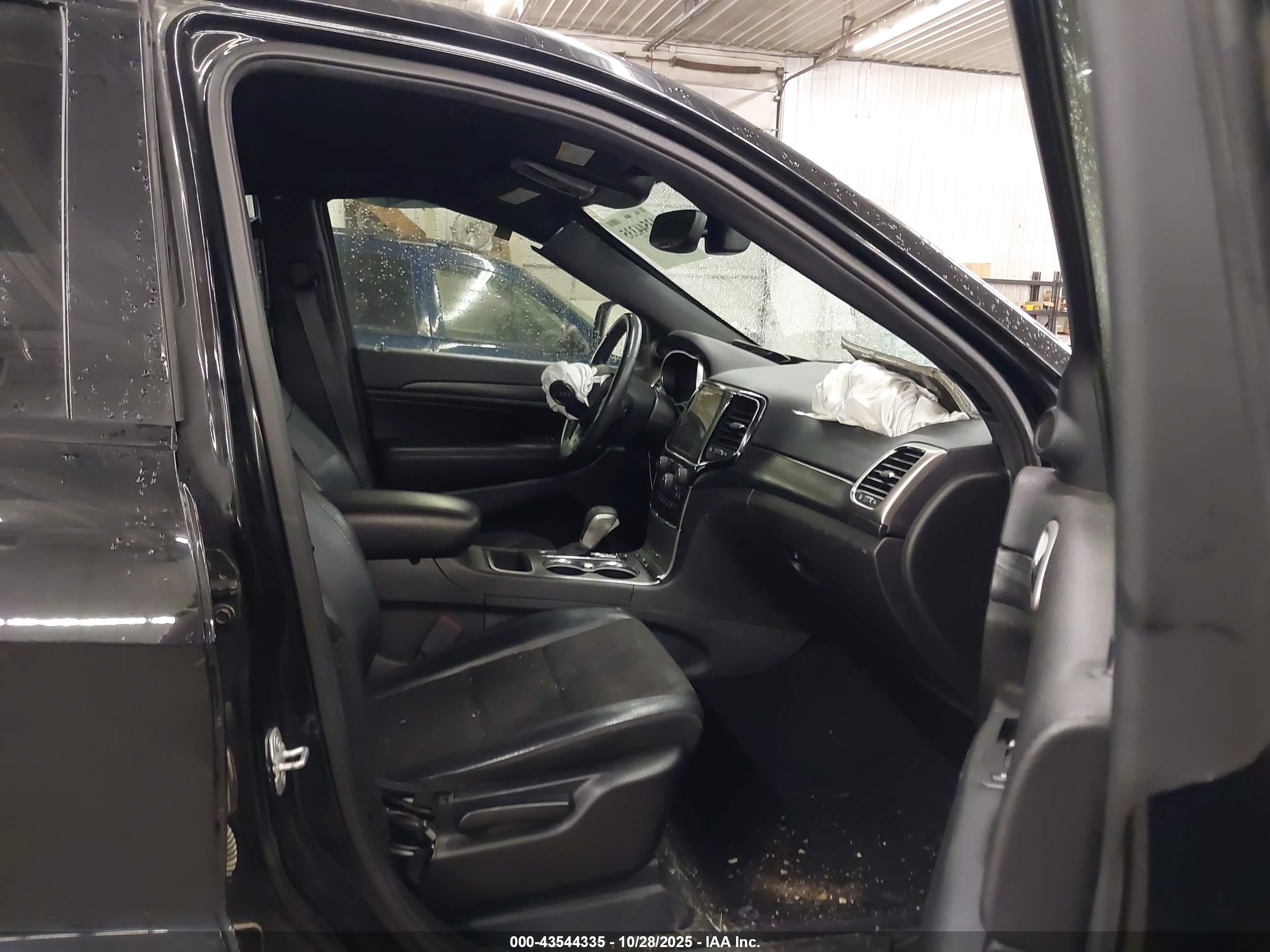 JEEP GRAND image 5