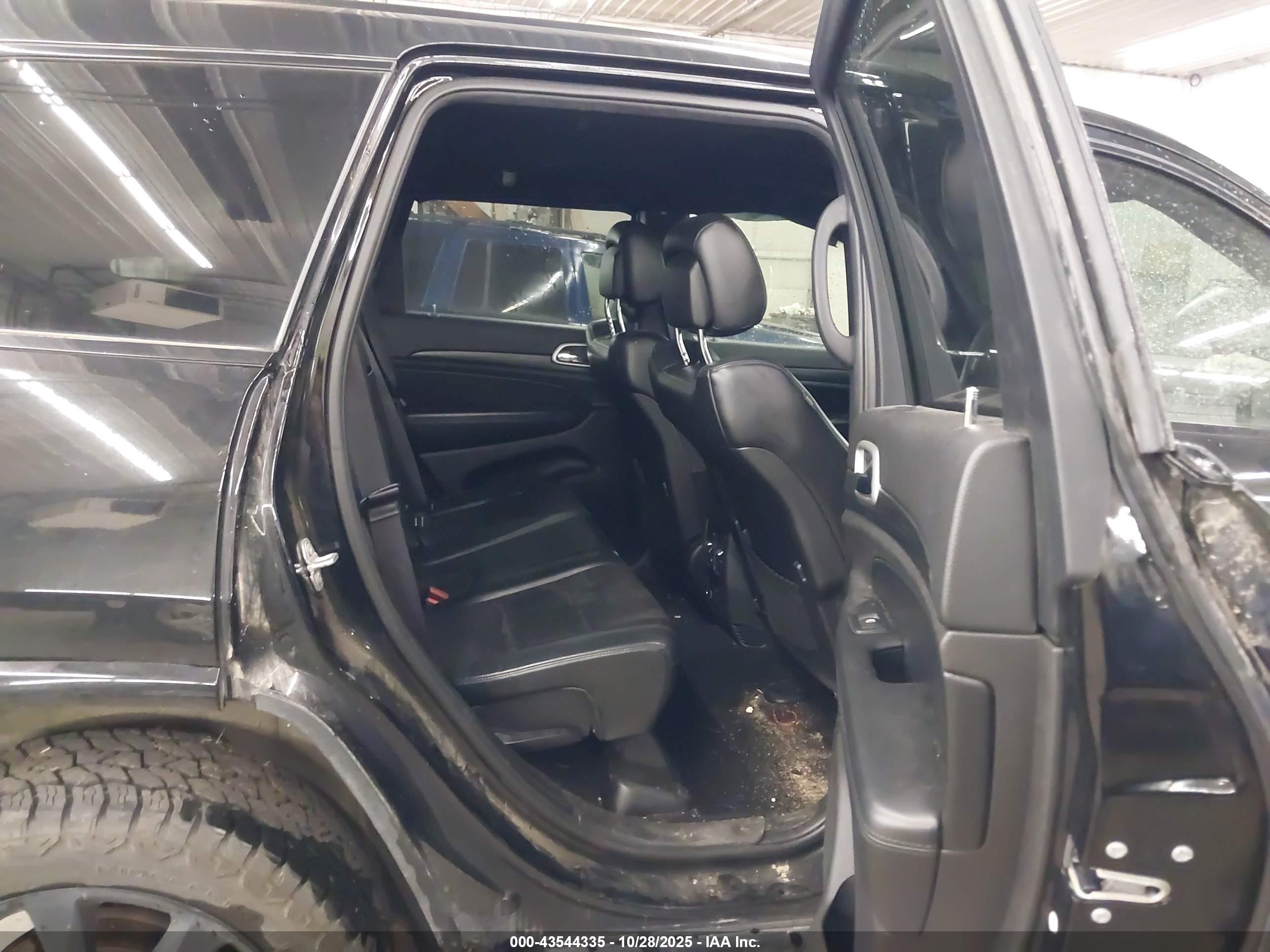 JEEP GRAND image 8