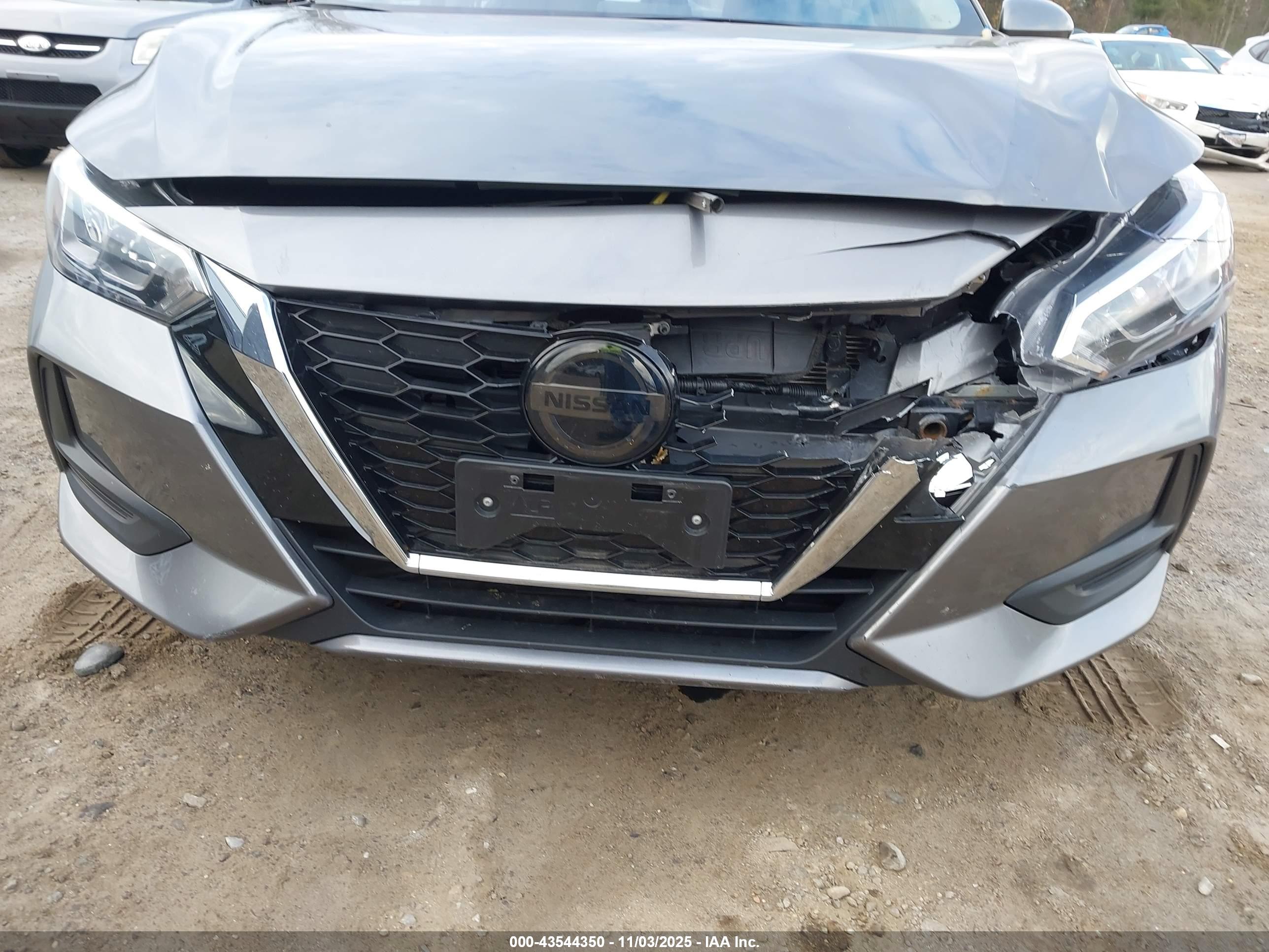 NISSAN SENTRA image 6