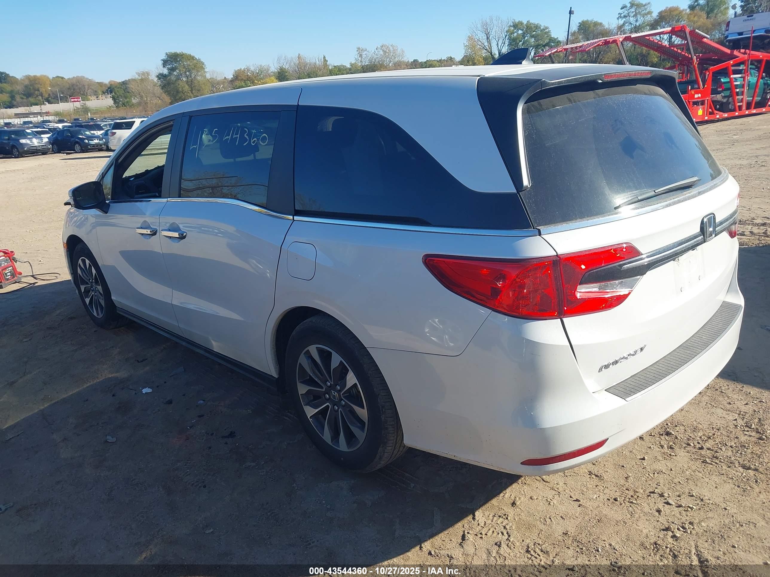 HONDA ODYSSEY image 3