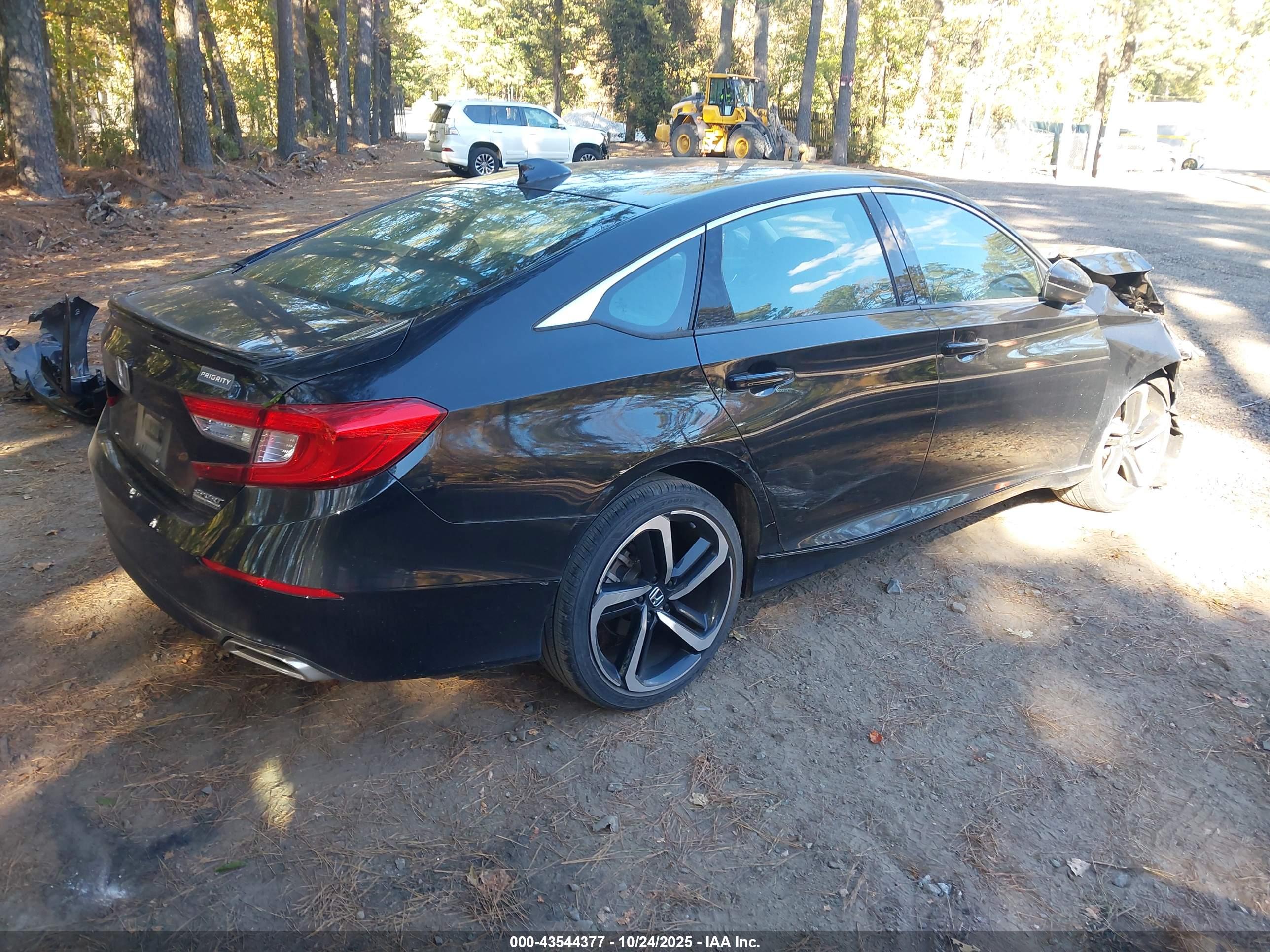 HONDA ACCORD image 4