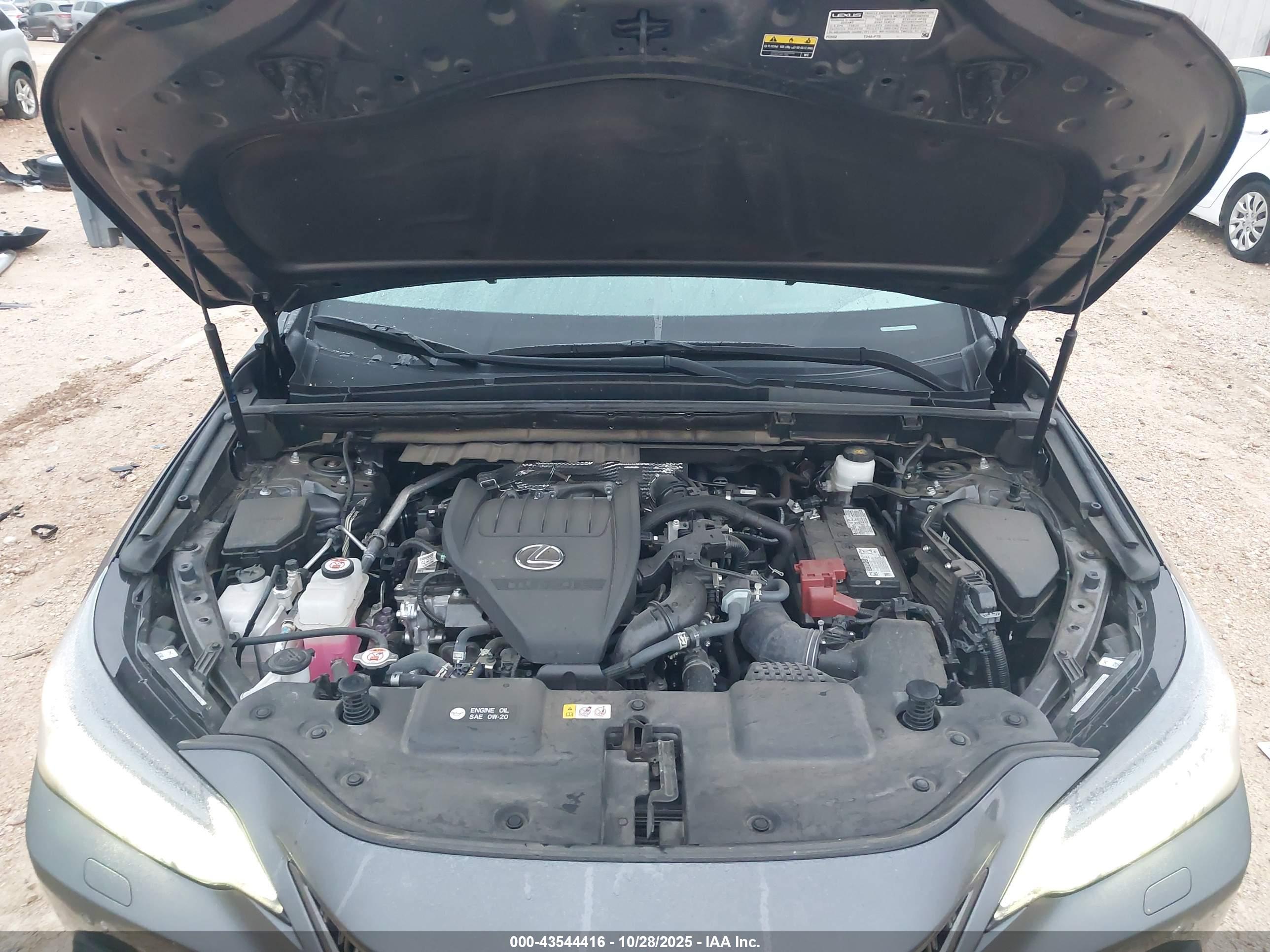 LEXUS NX image 10