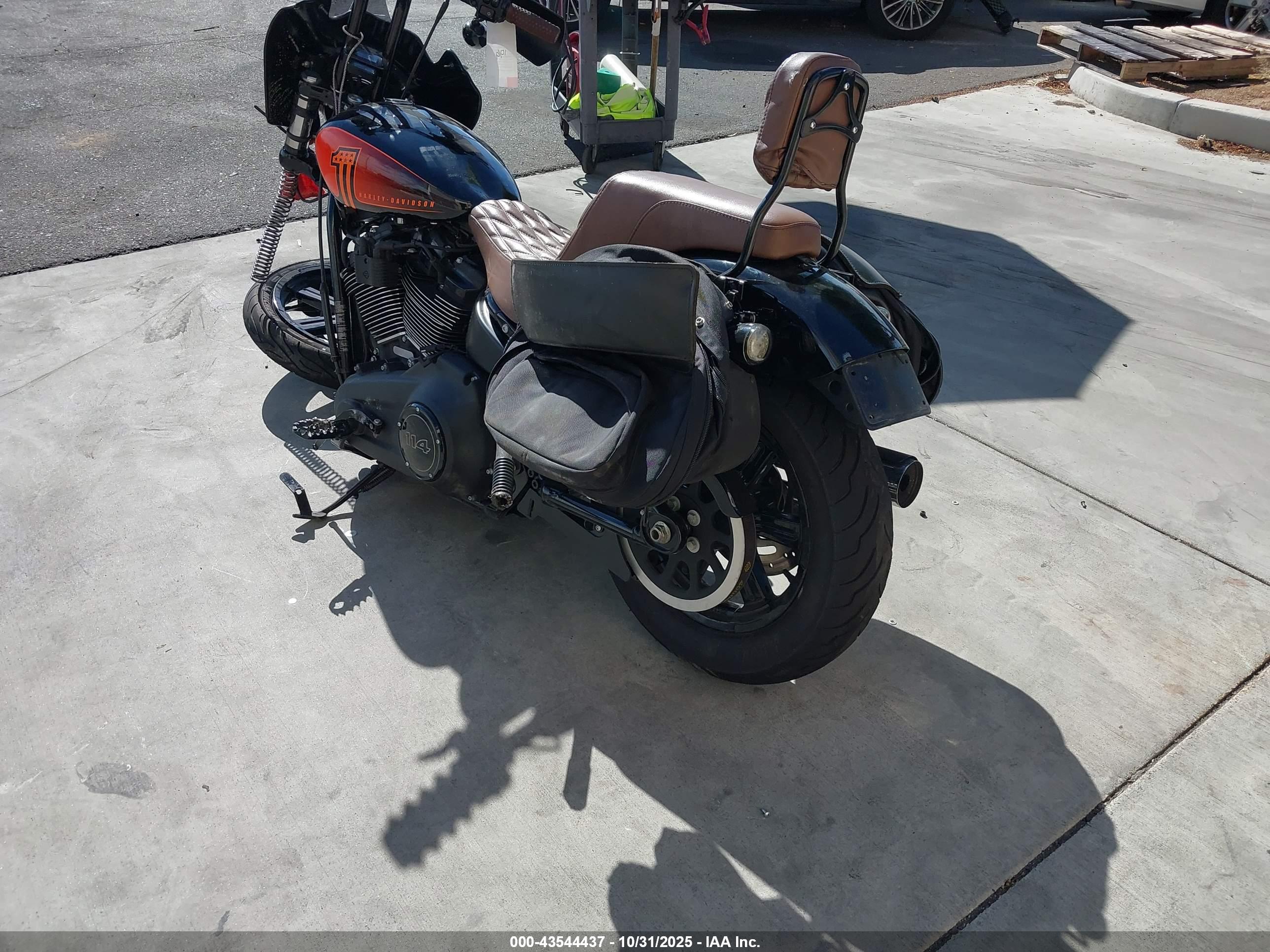 HARLEY-DAVIDSON FXBBS image 3