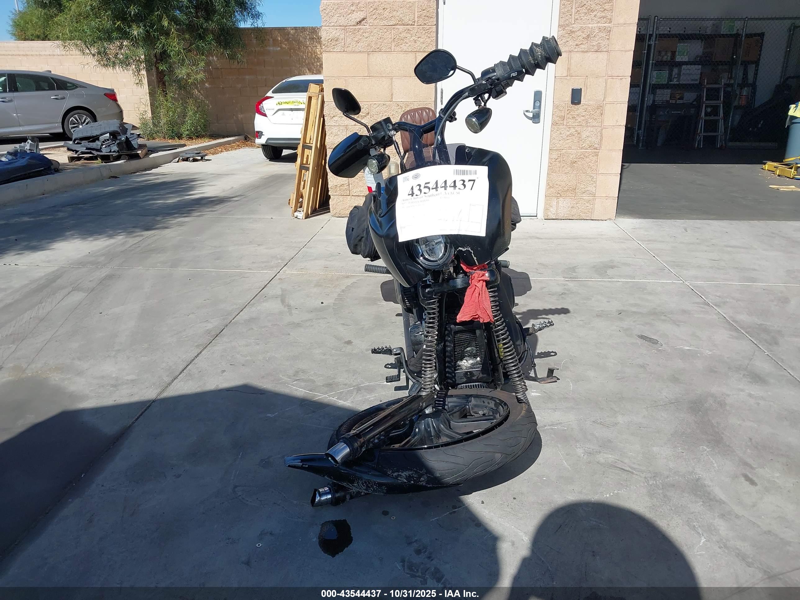 HARLEY-DAVIDSON FXBBS image 5