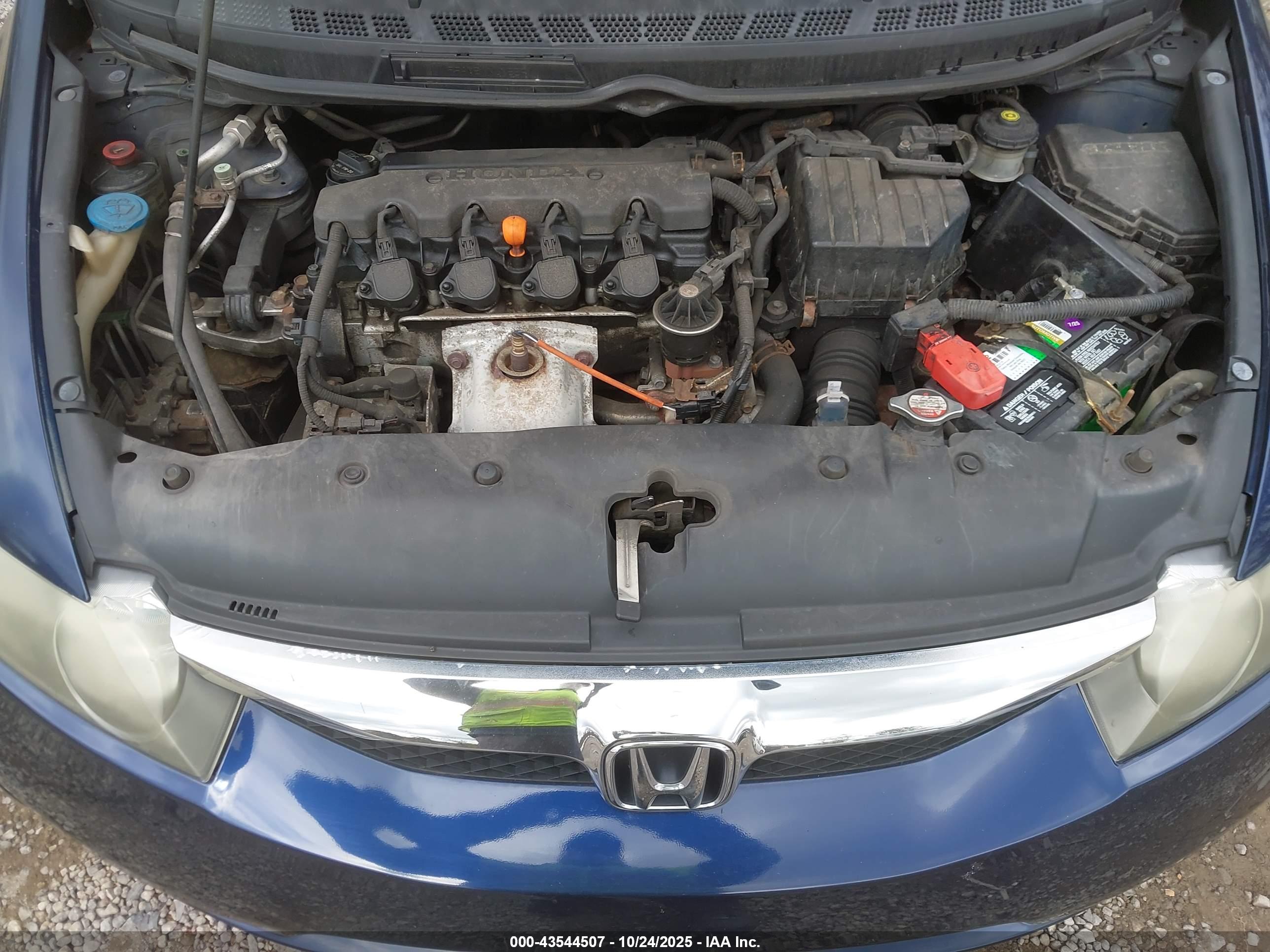 HONDA CIVIC image 10