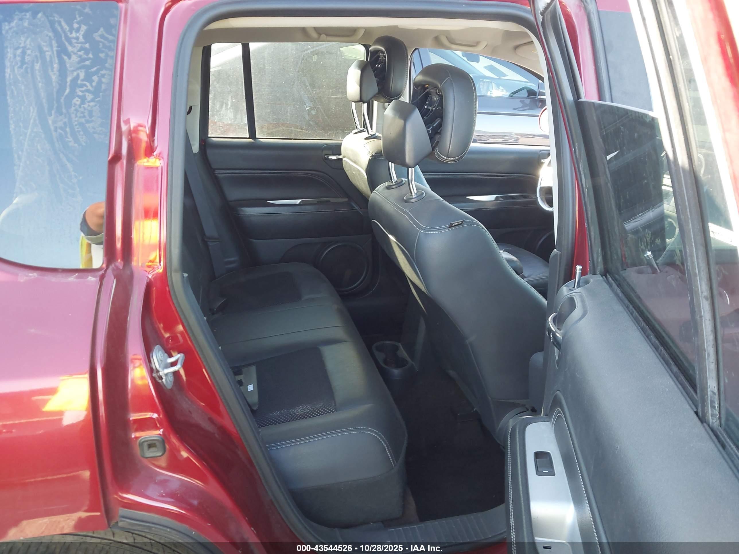 JEEP COMPASS image 8