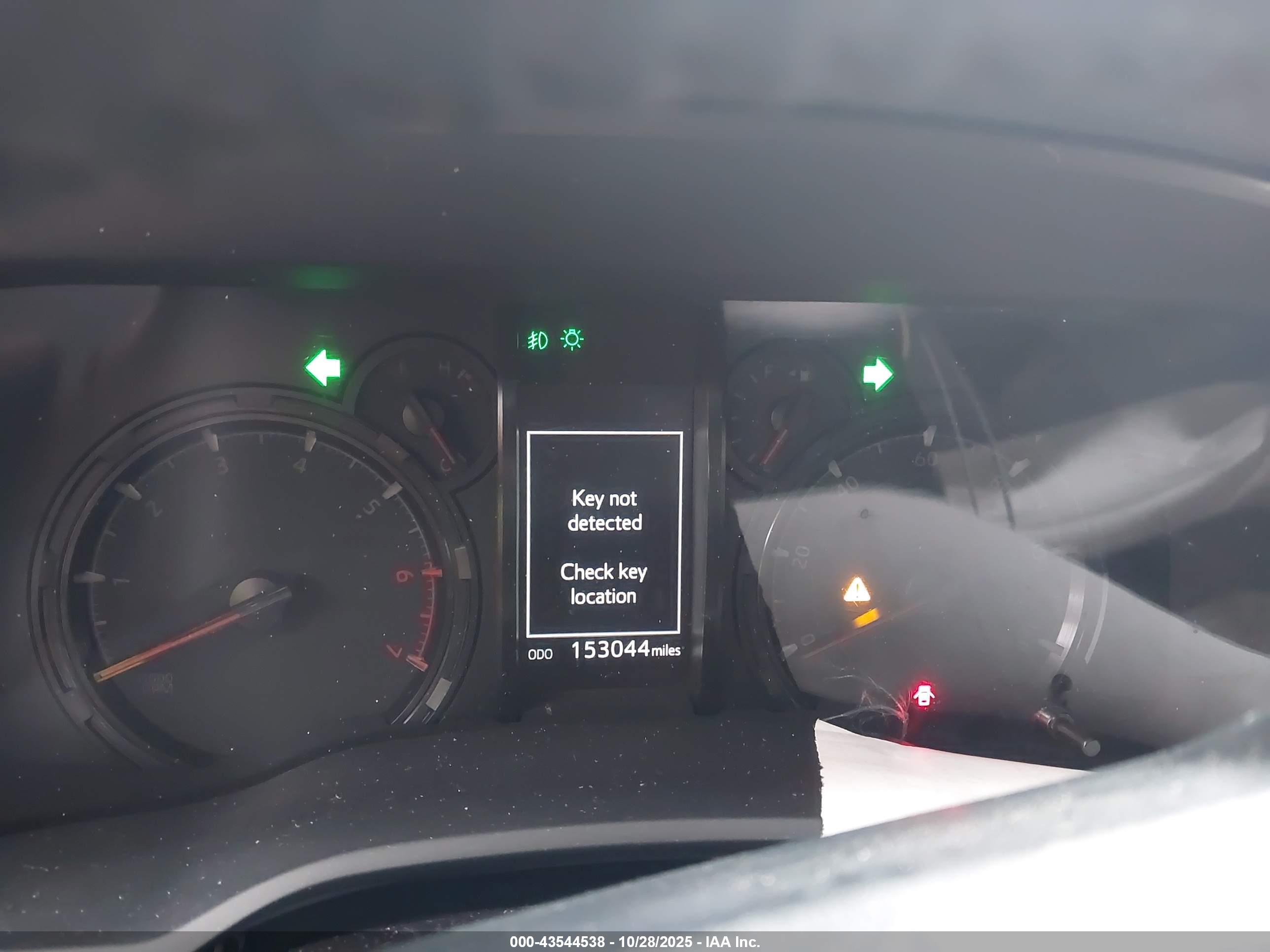 TOYOTA 4RUNNER image 7
