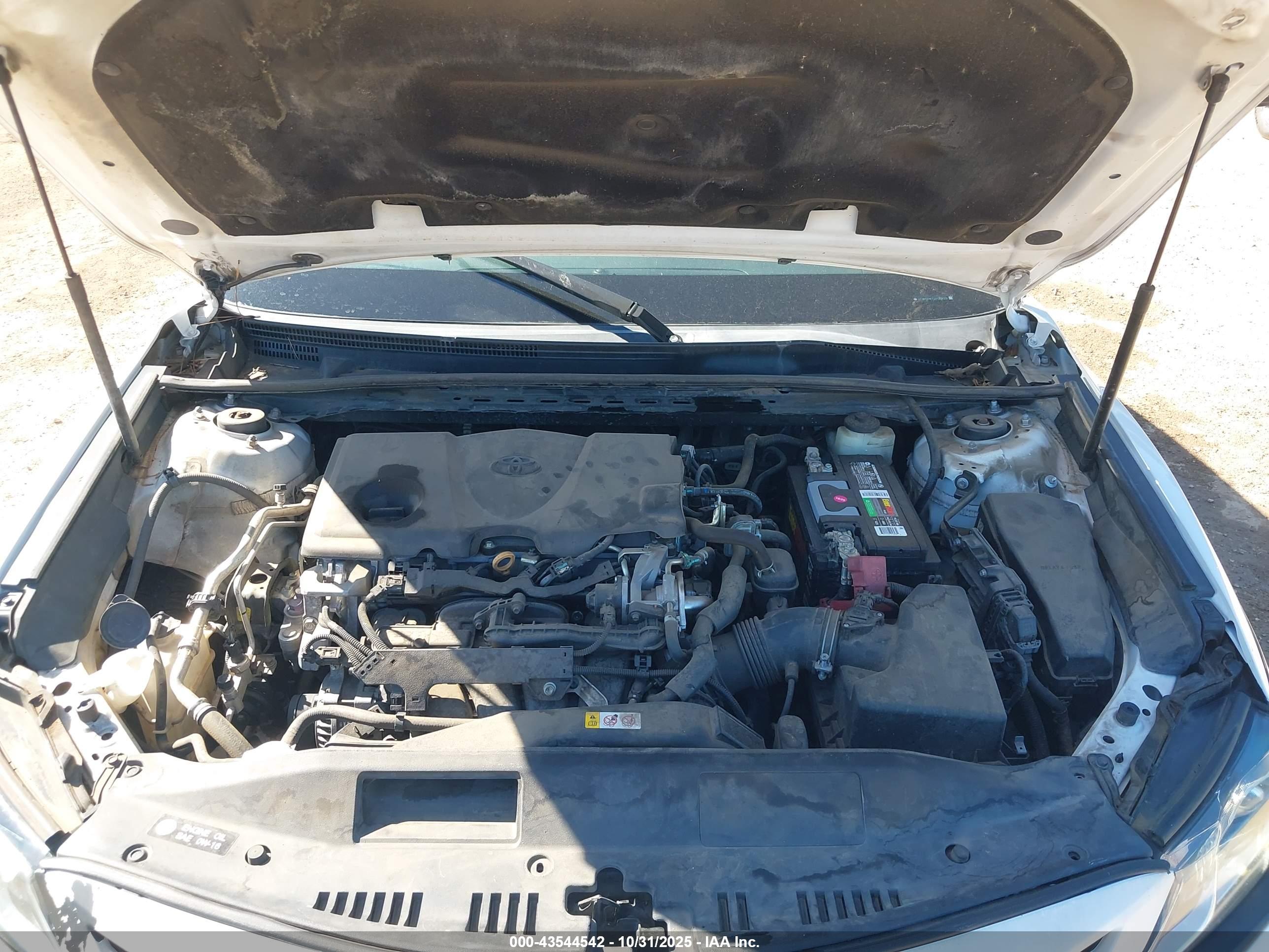TOYOTA CAMRY image 10