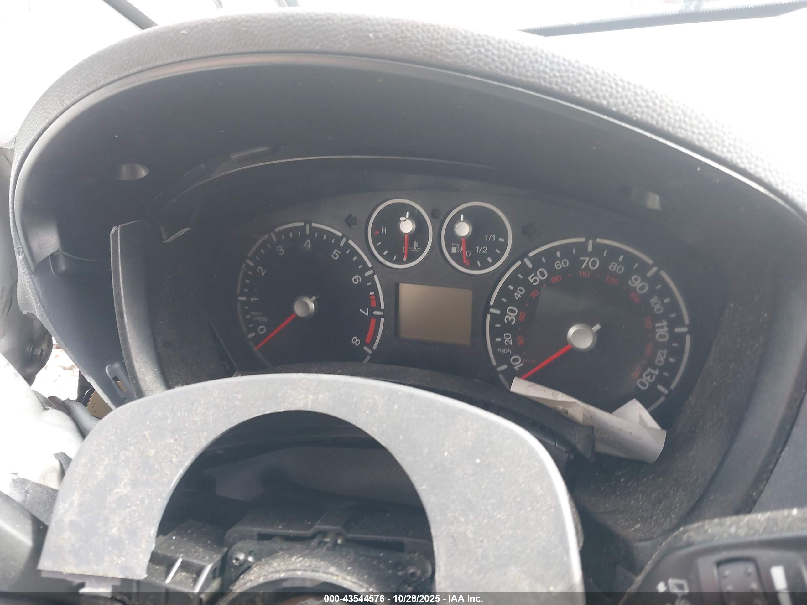 FORD TRANSIT image 7