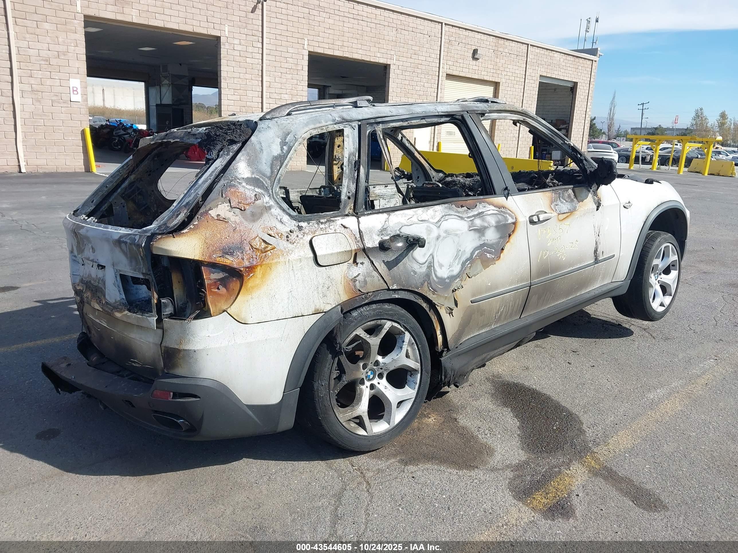 BMW X5 image 4