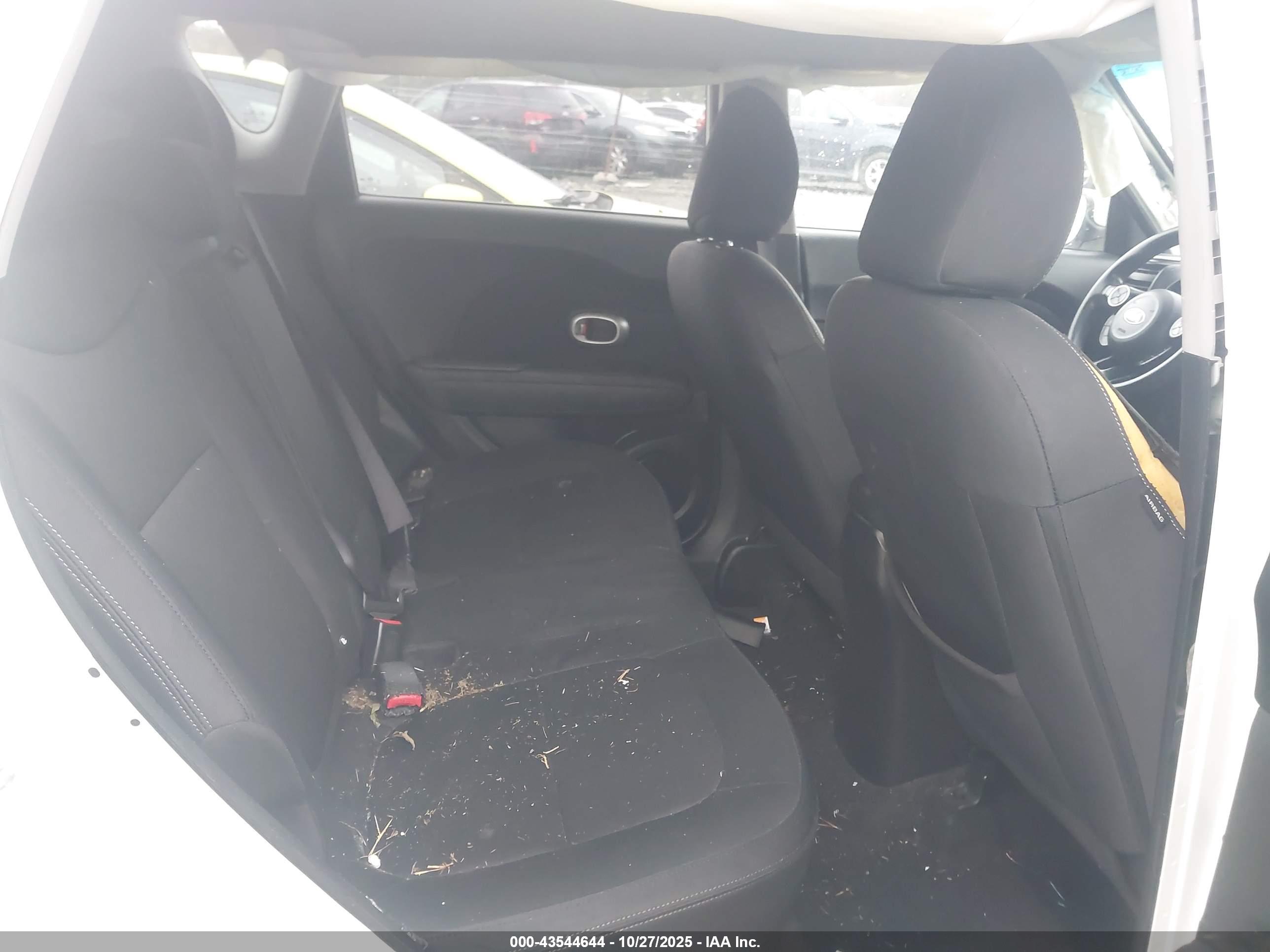 KIA SOUL image 8