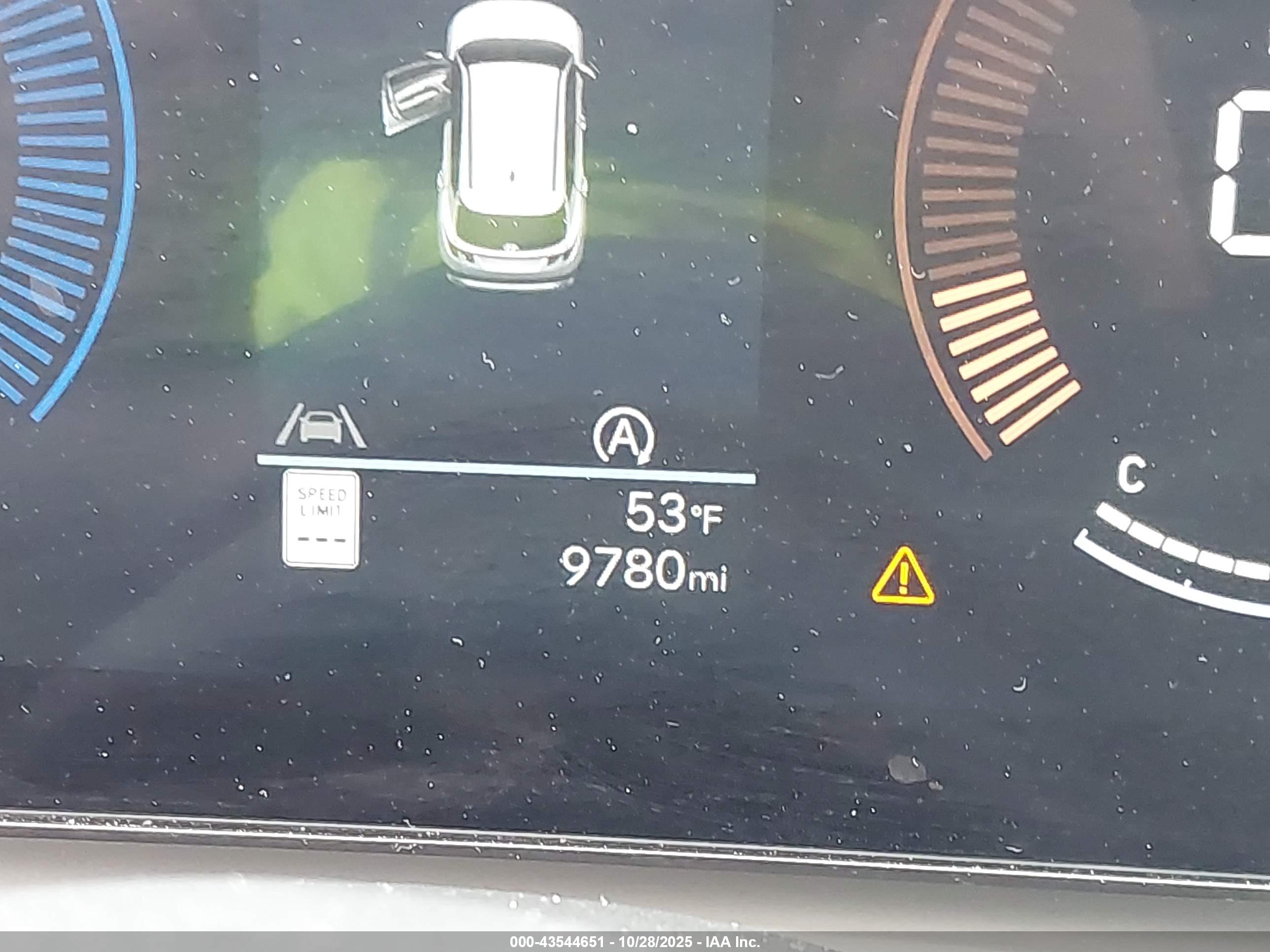 HYUNDAI TUCSON image 7