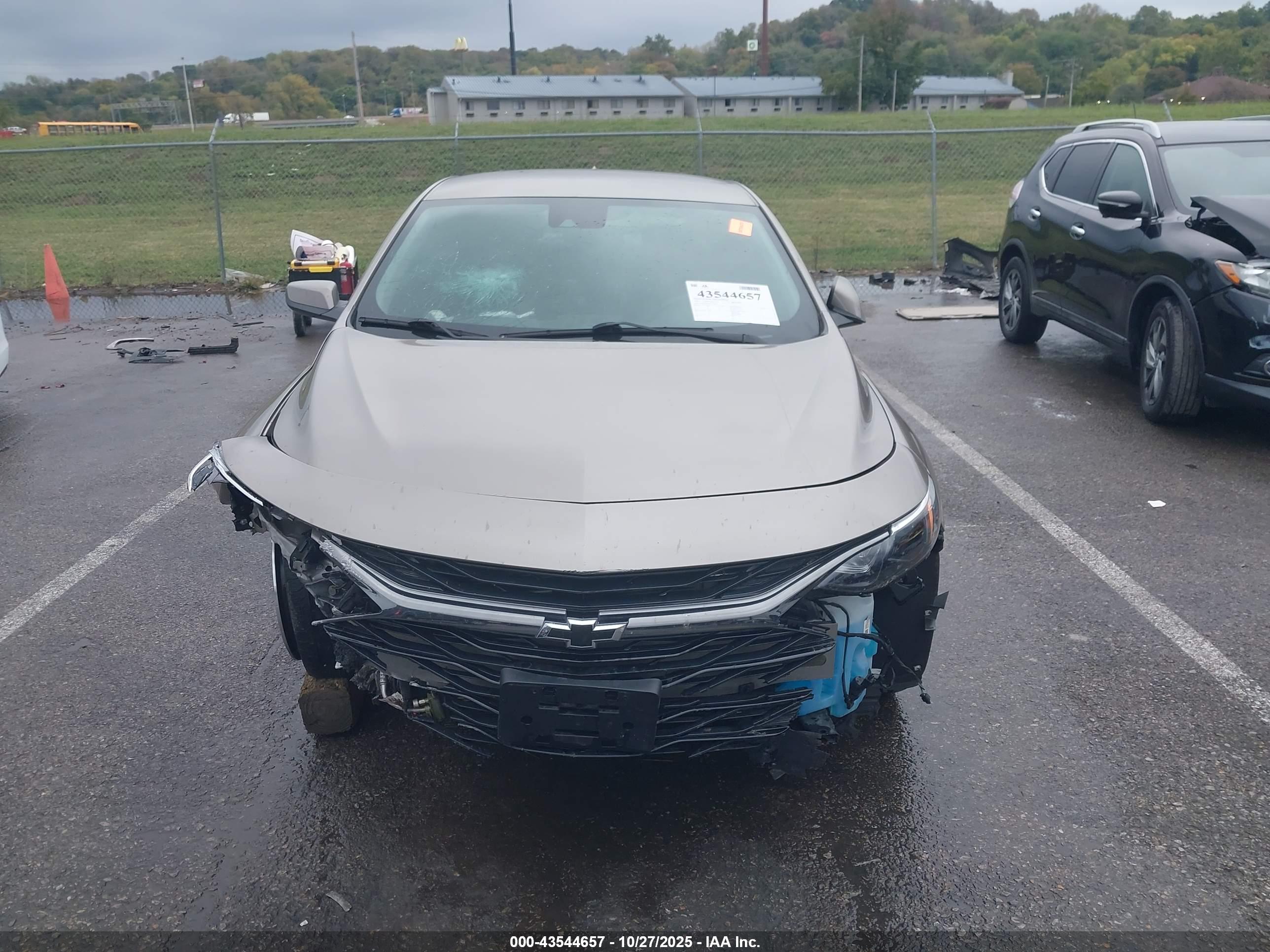 CHEVROLET MALIBU image 6