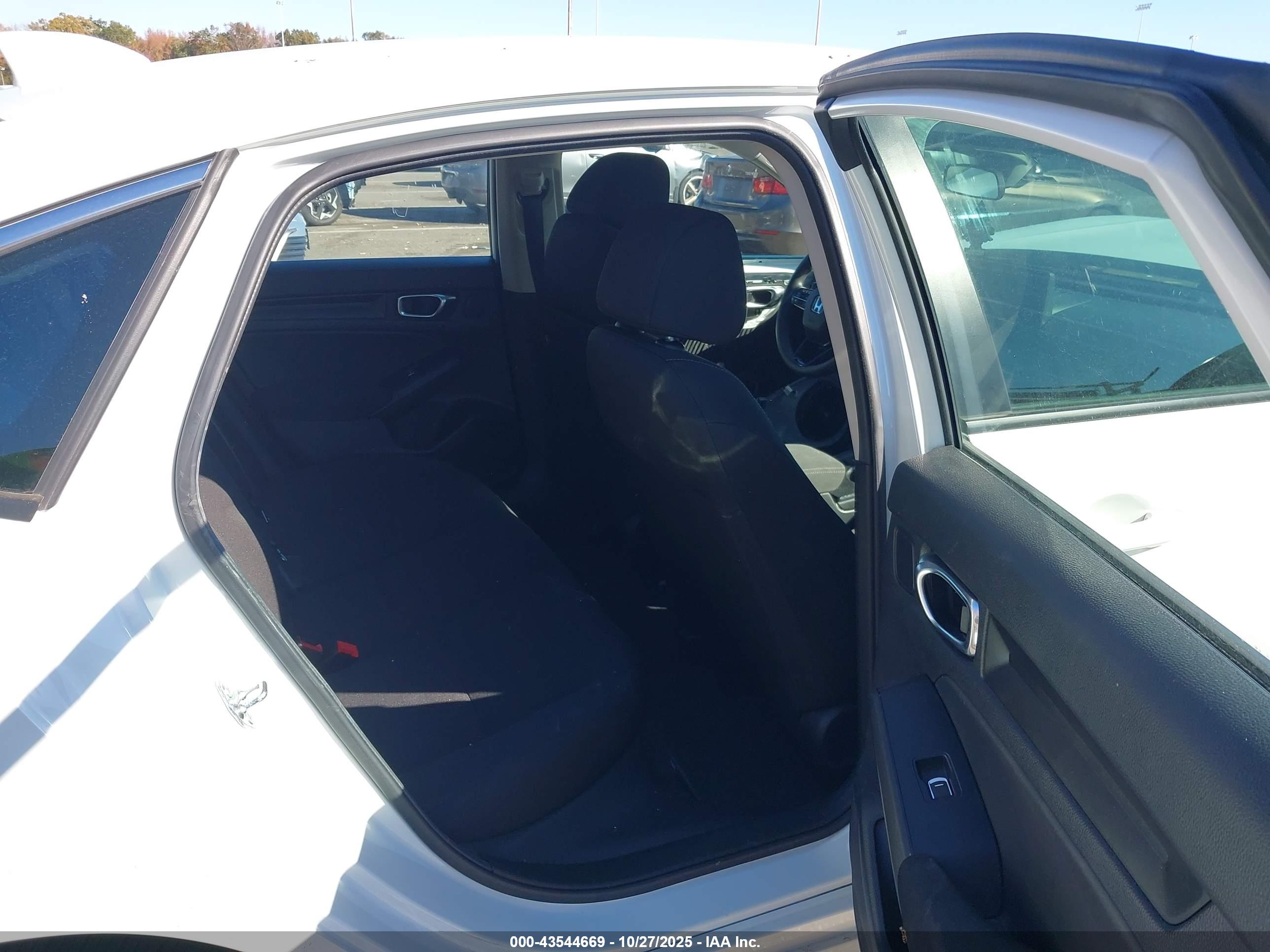 HONDA CIVIC image 8