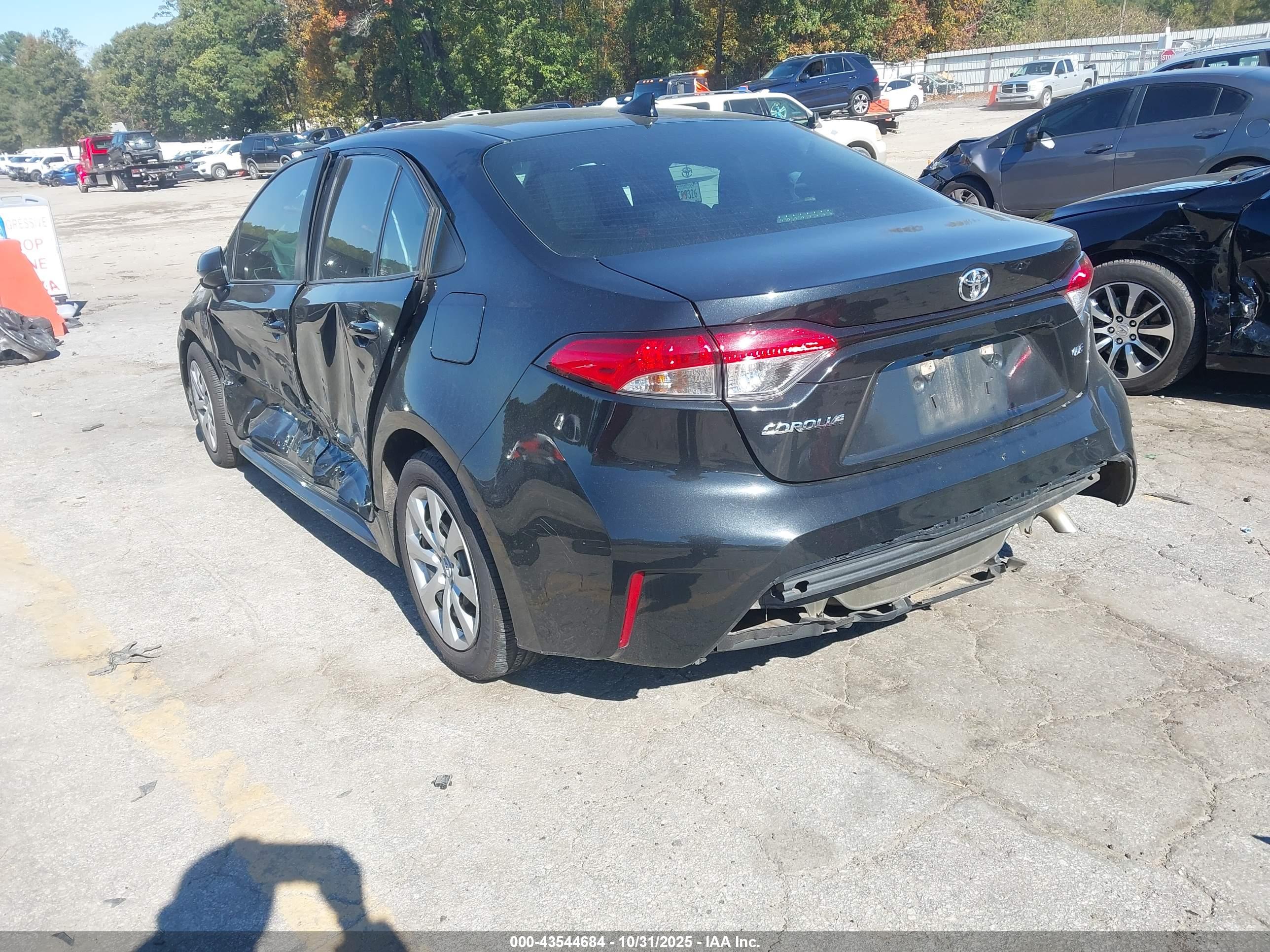 TOYOTA COROLLA image 3