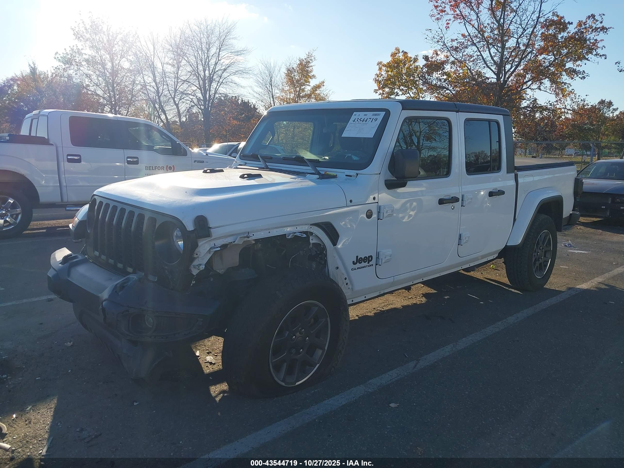 JEEP GLADIATOR image 2