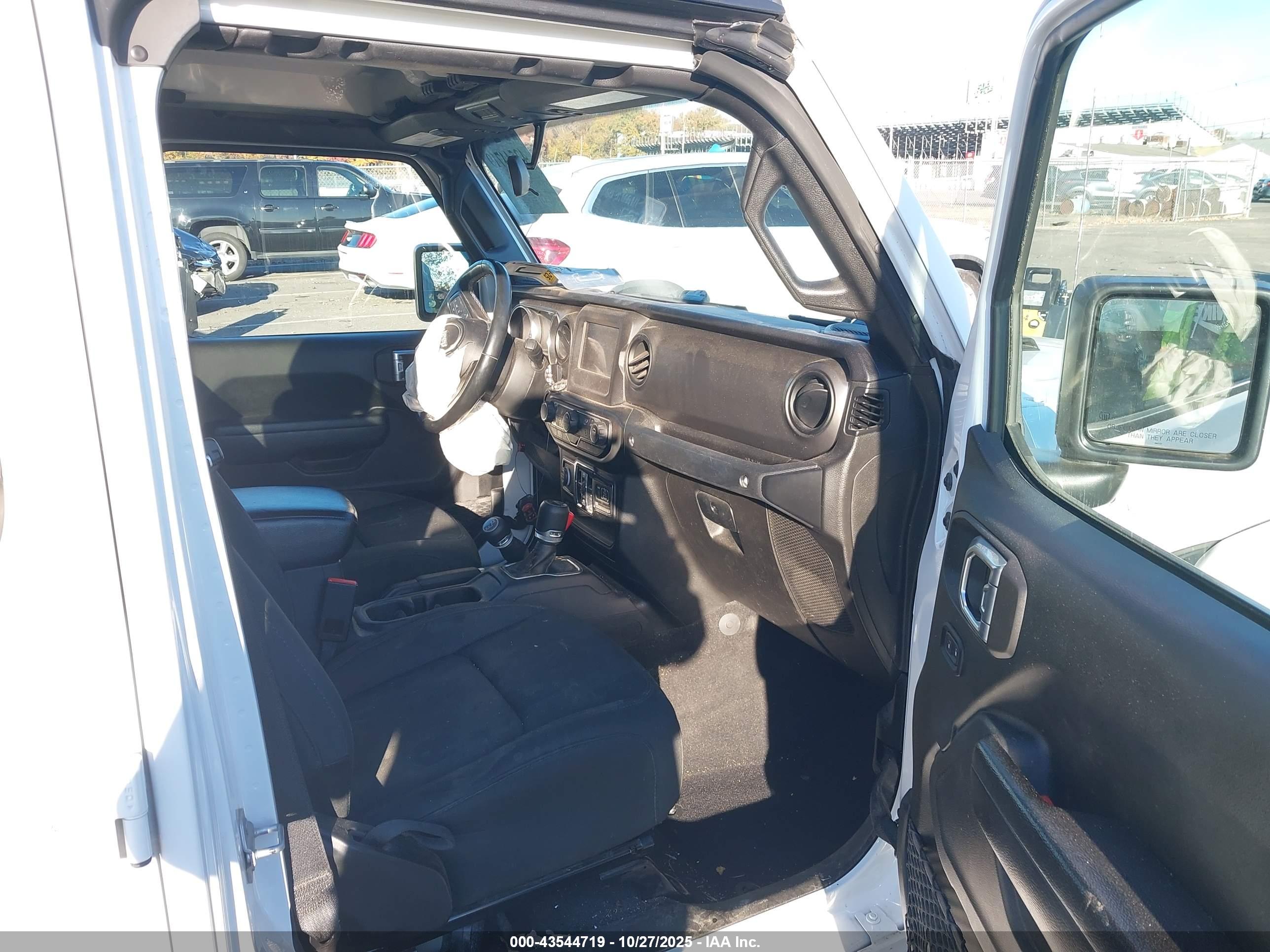 JEEP GLADIATOR image 5