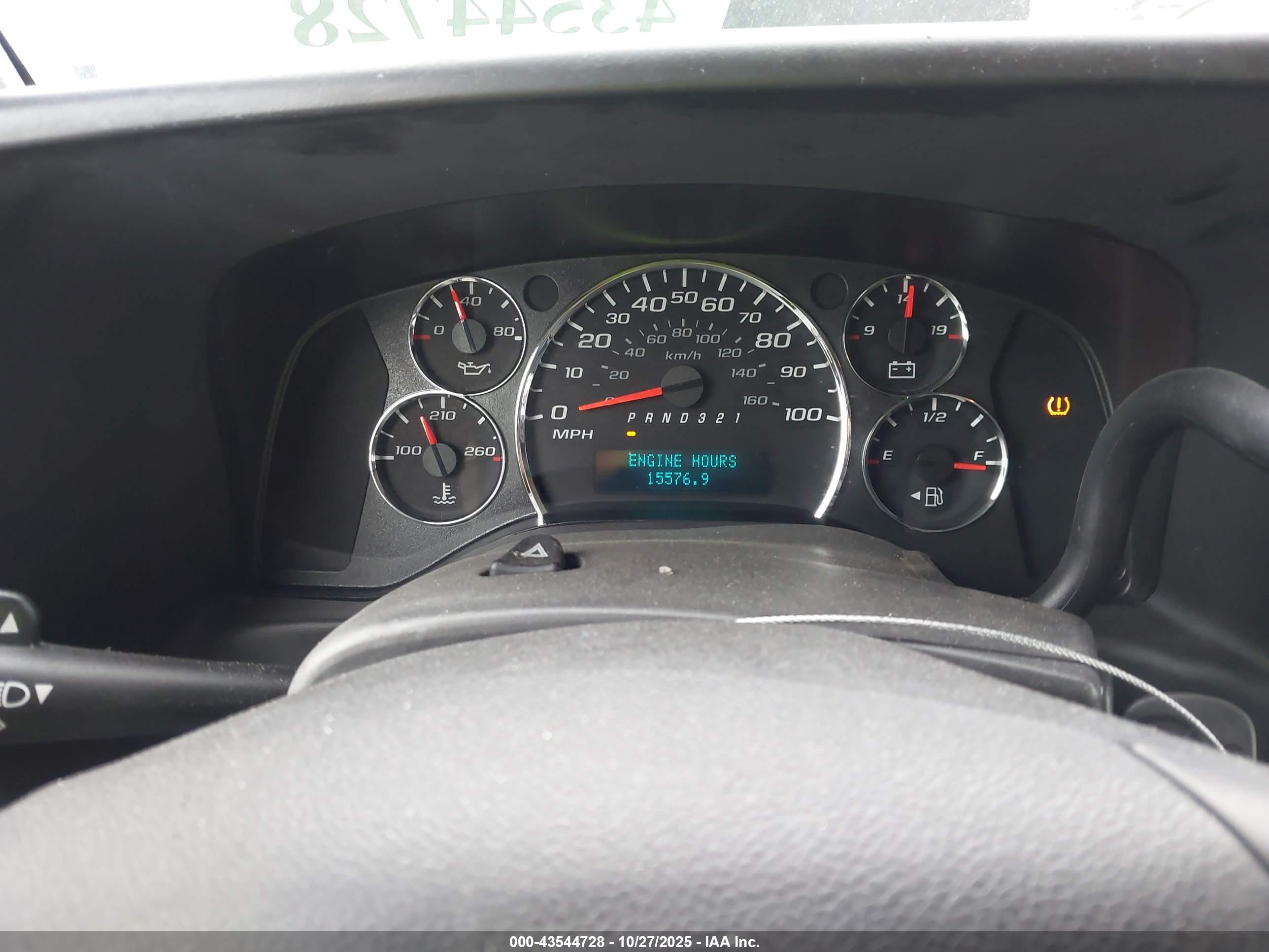 CHEVROLET EXPRESS image 7