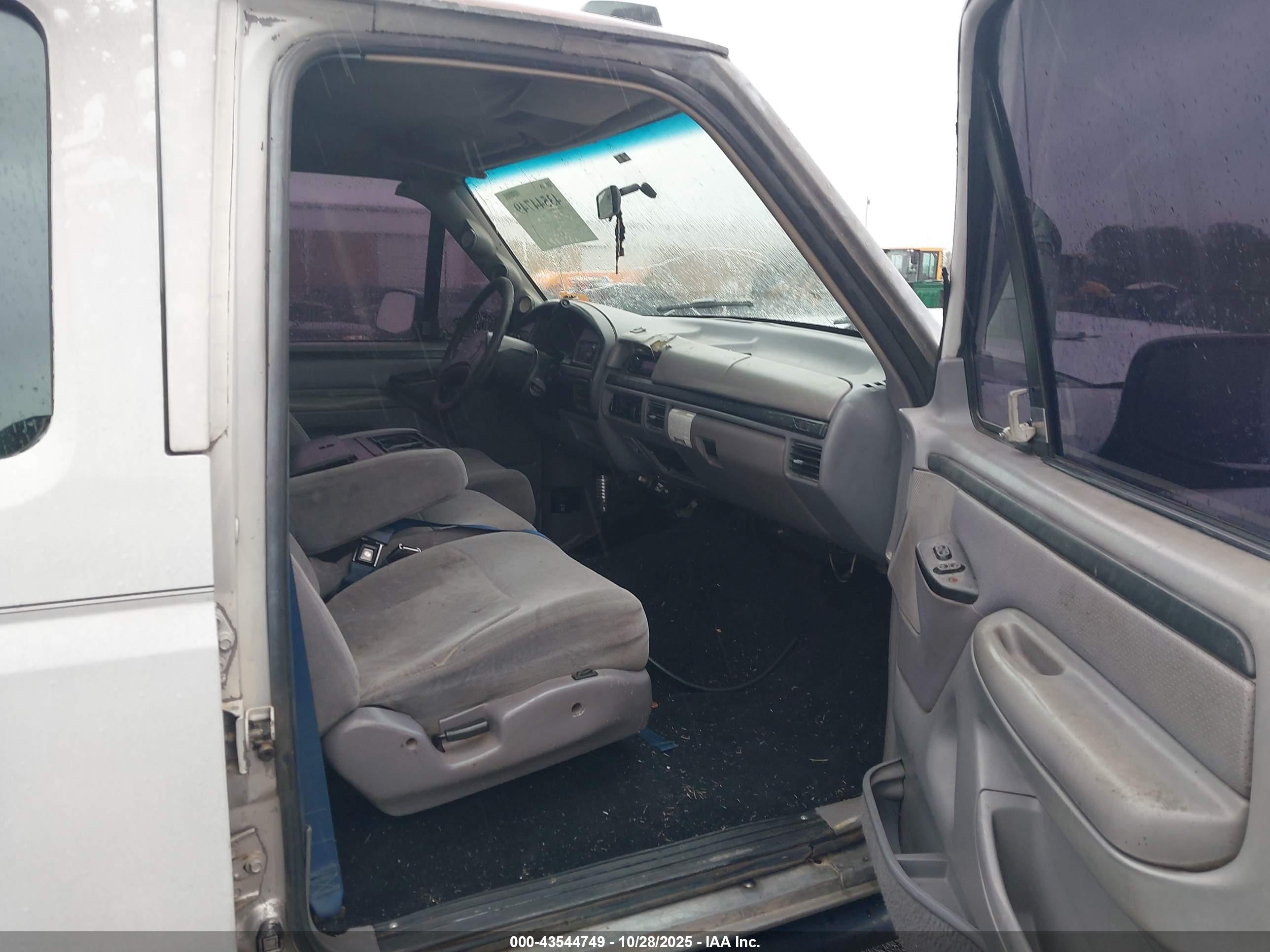 FORD F350 image 5