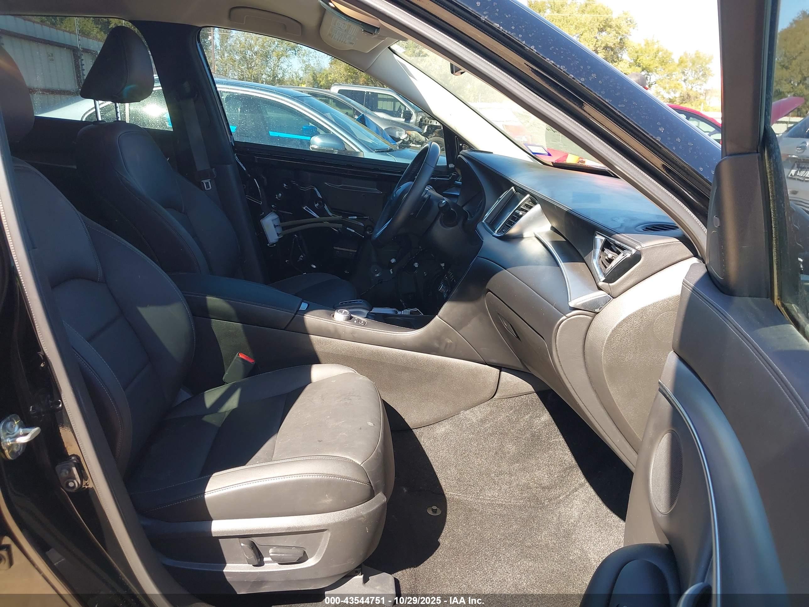 INFINITI QX50 image 5