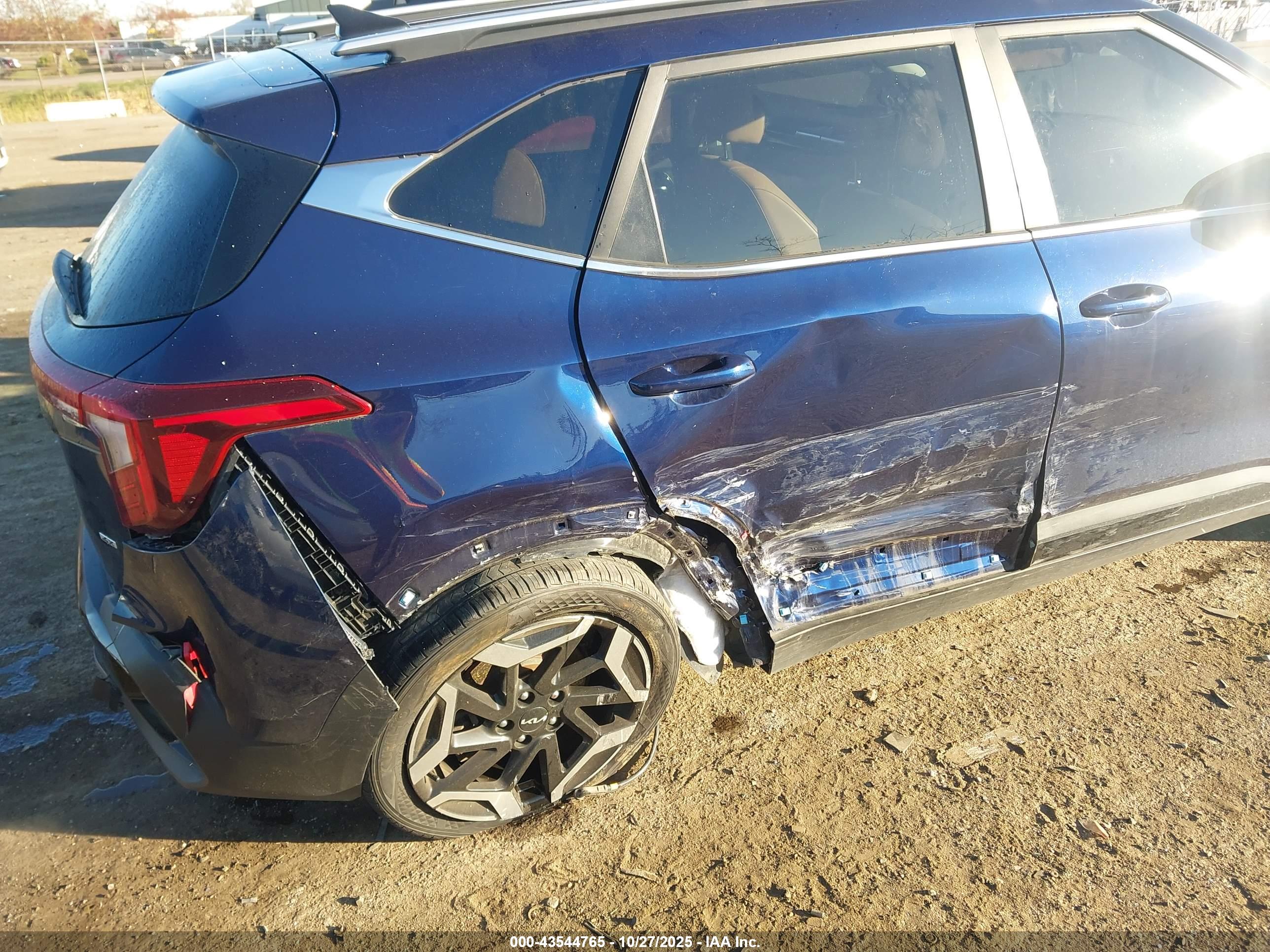 KIA SELTOS image 6