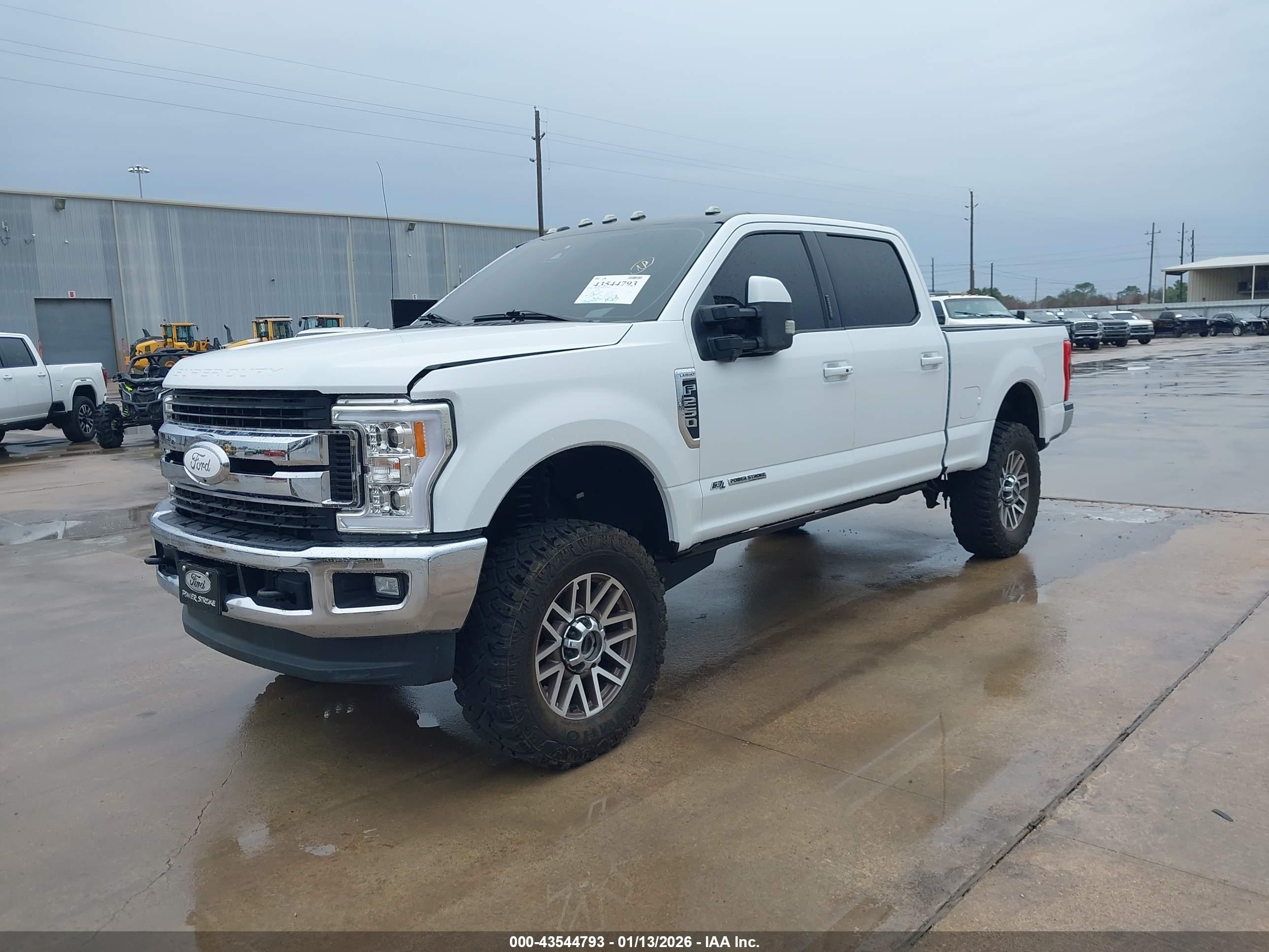 FORD F-250 image 2