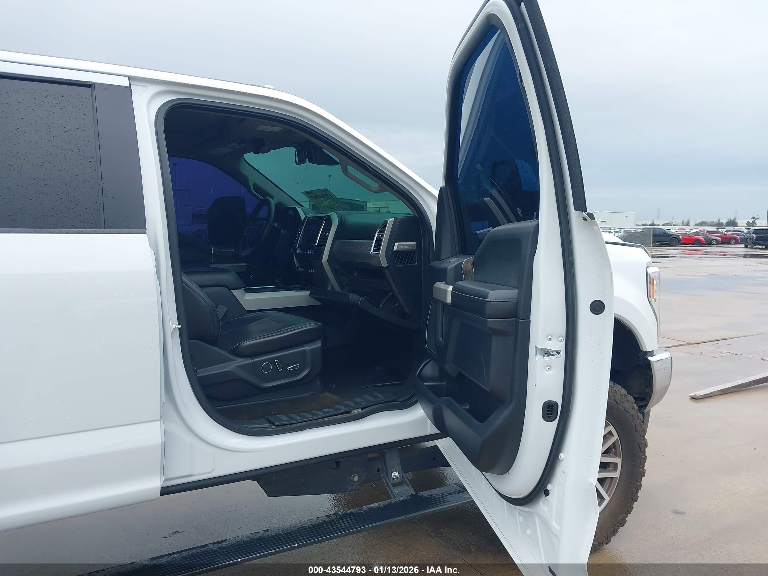 FORD F-250 image 5