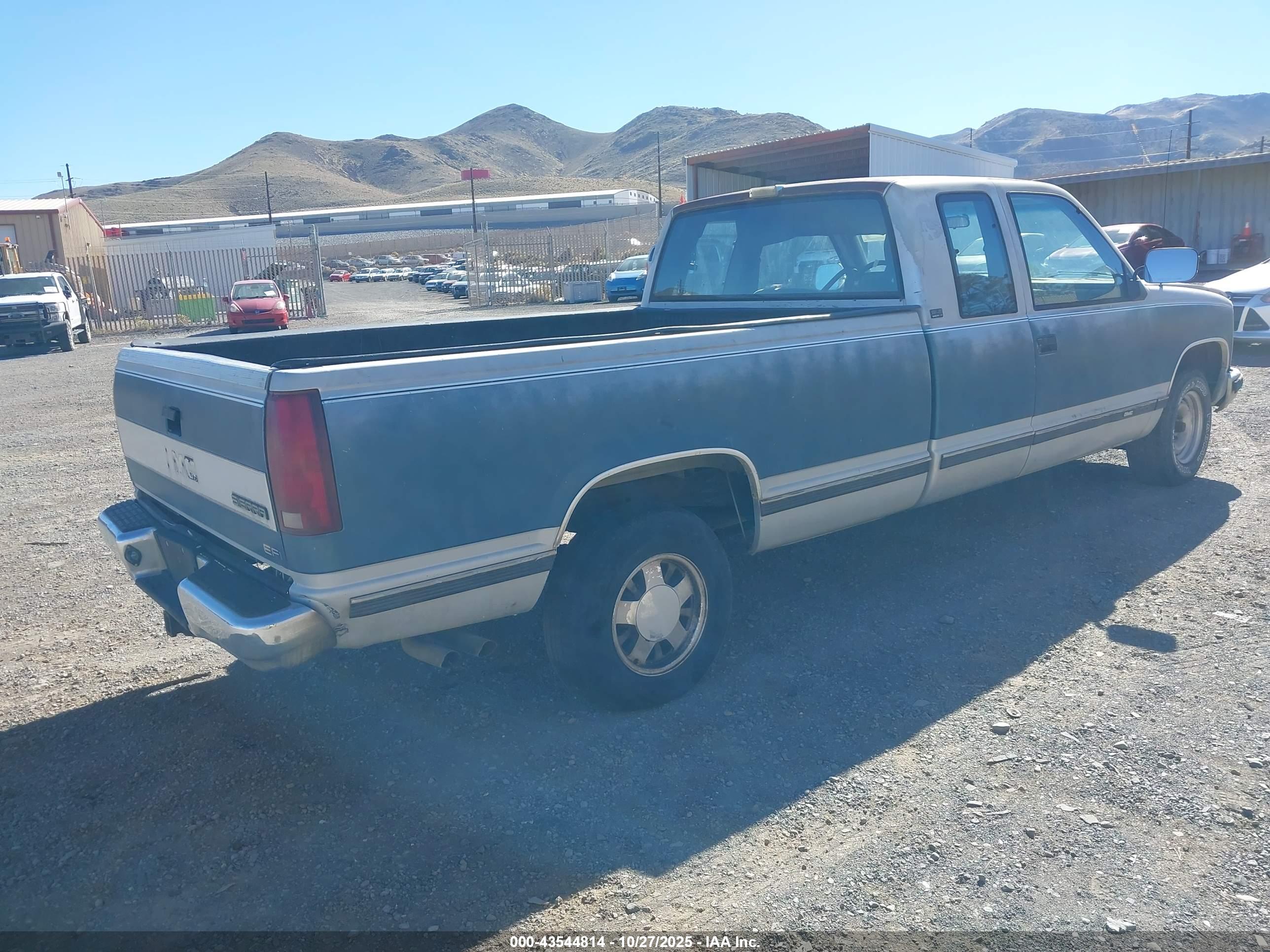 GMC SIERRA image 4