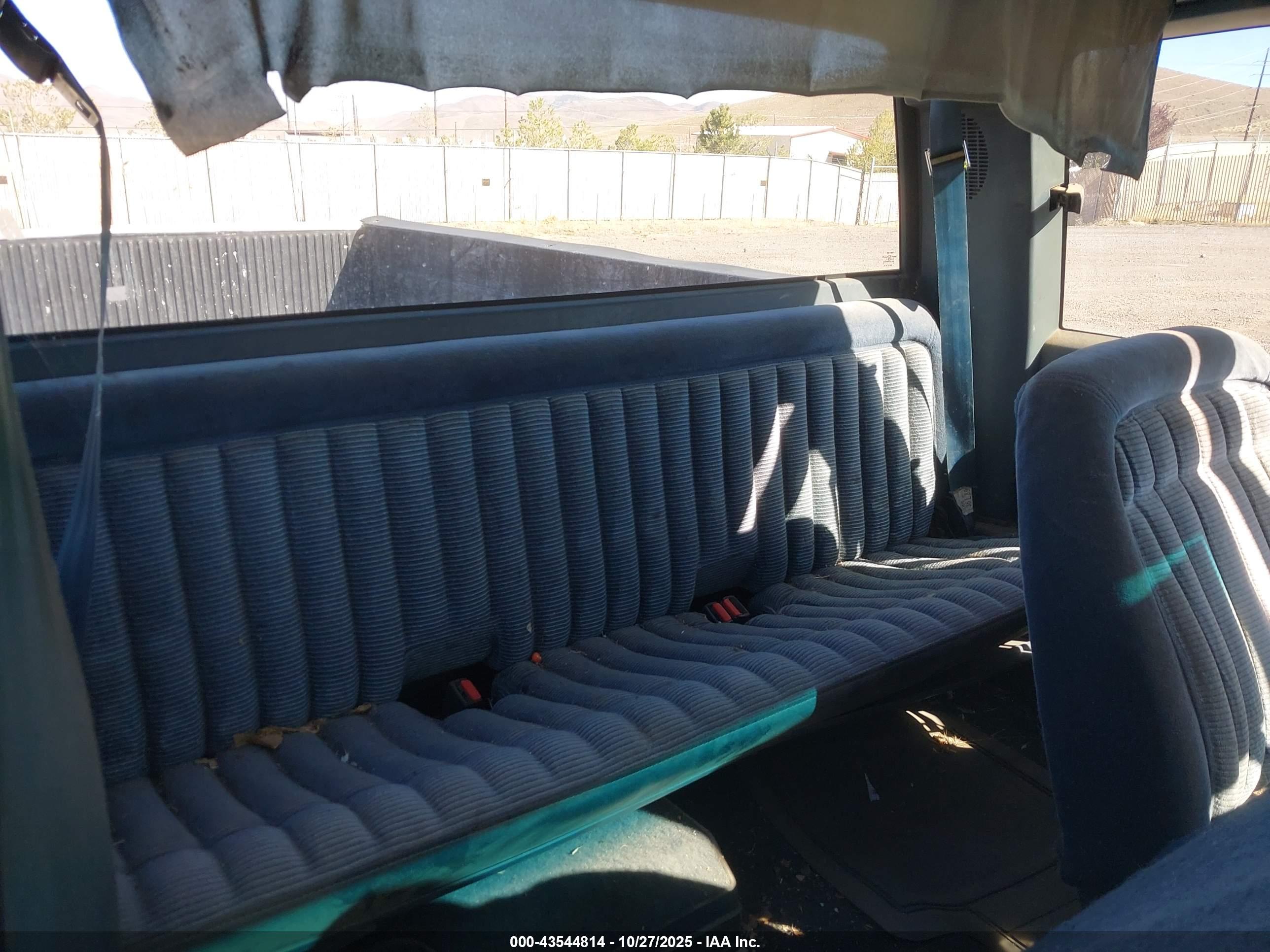GMC SIERRA image 8