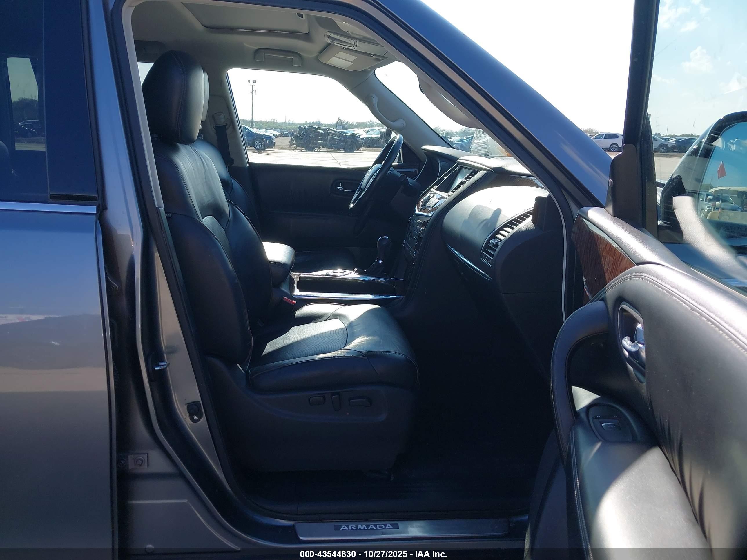 NISSAN ARMADA image 5