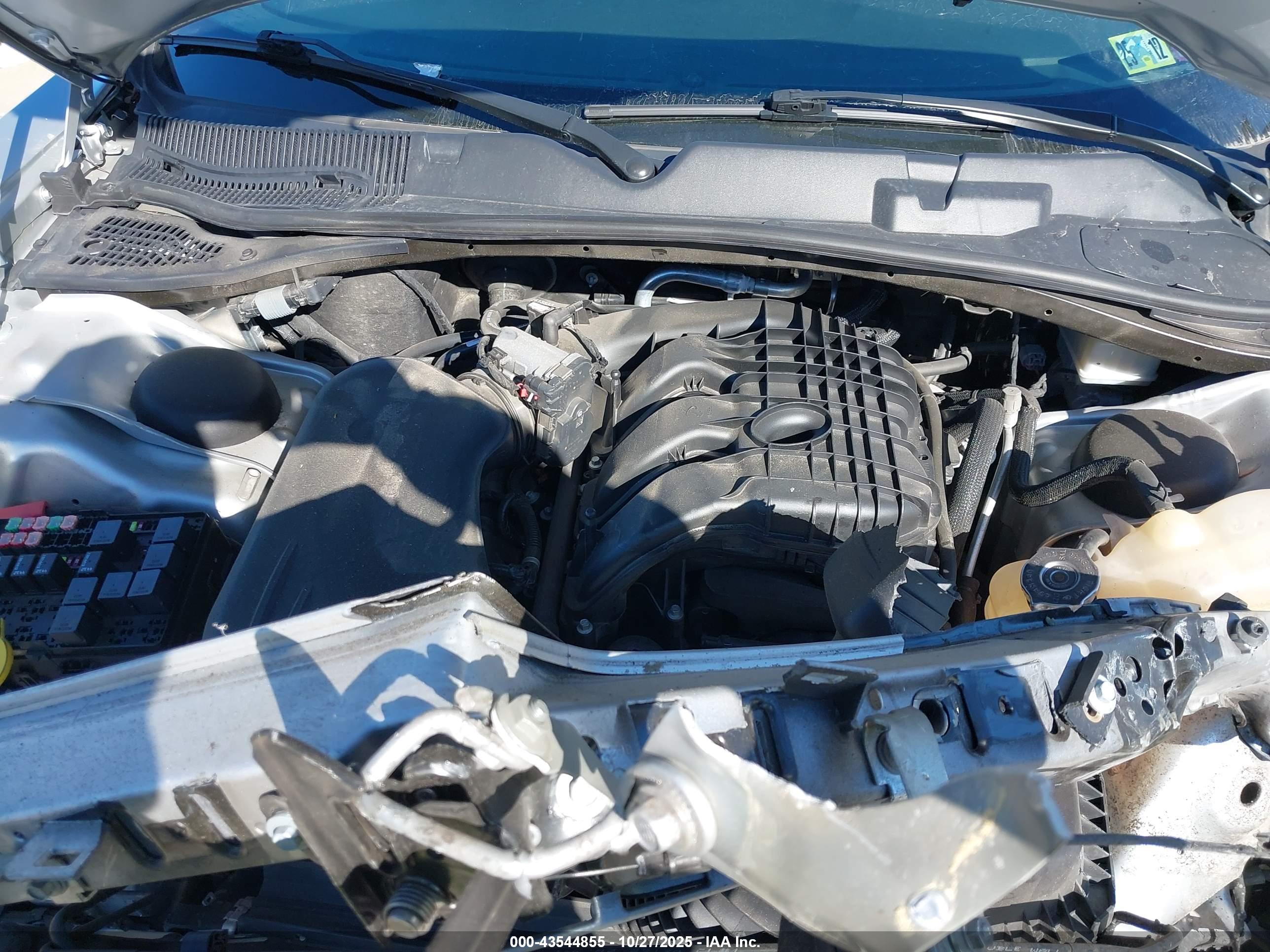 DODGE CHALLENGER image 10